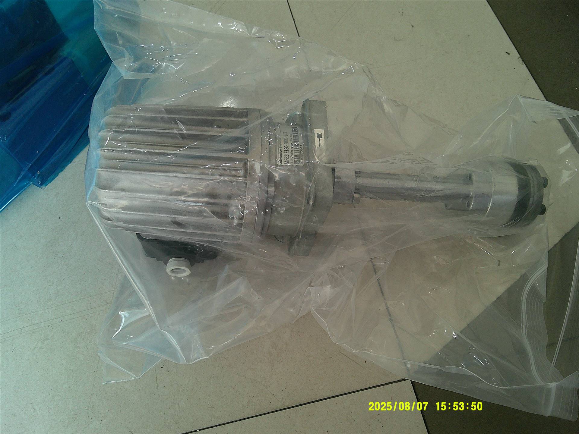 MFE2-F180-2000+100 SKF福鸟 润滑系统泵DU56N2075+100