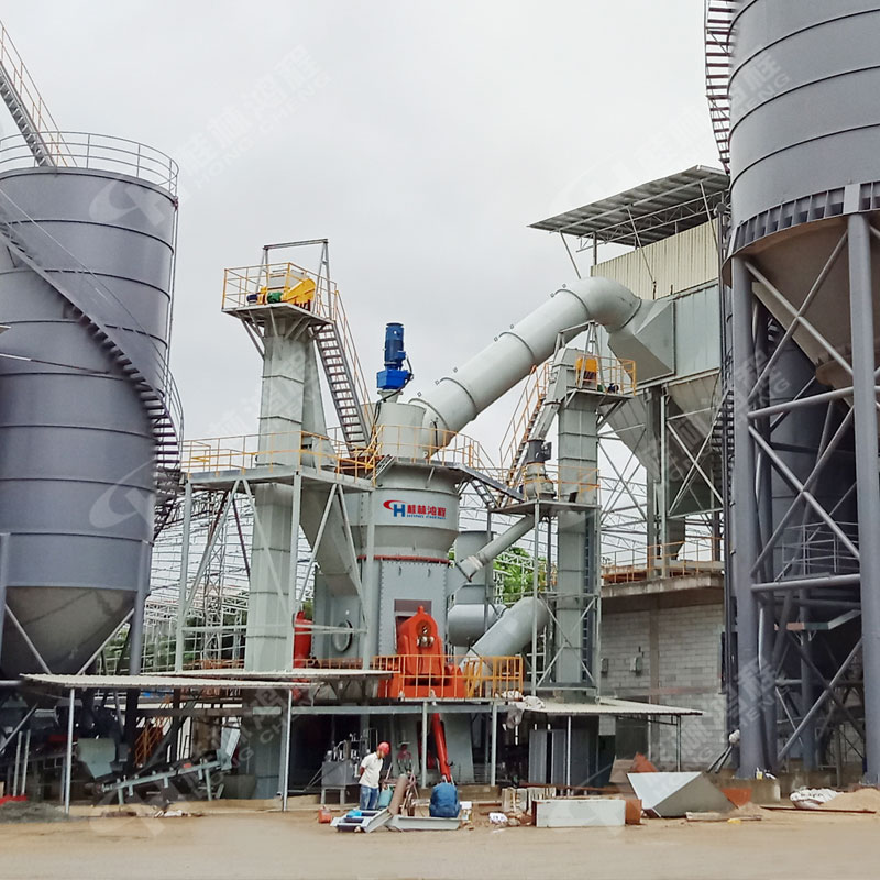 越 南石灰石雷蒙磨粉机 鸿程hct17雷磨机 高压悬辊超细磨 细度可调