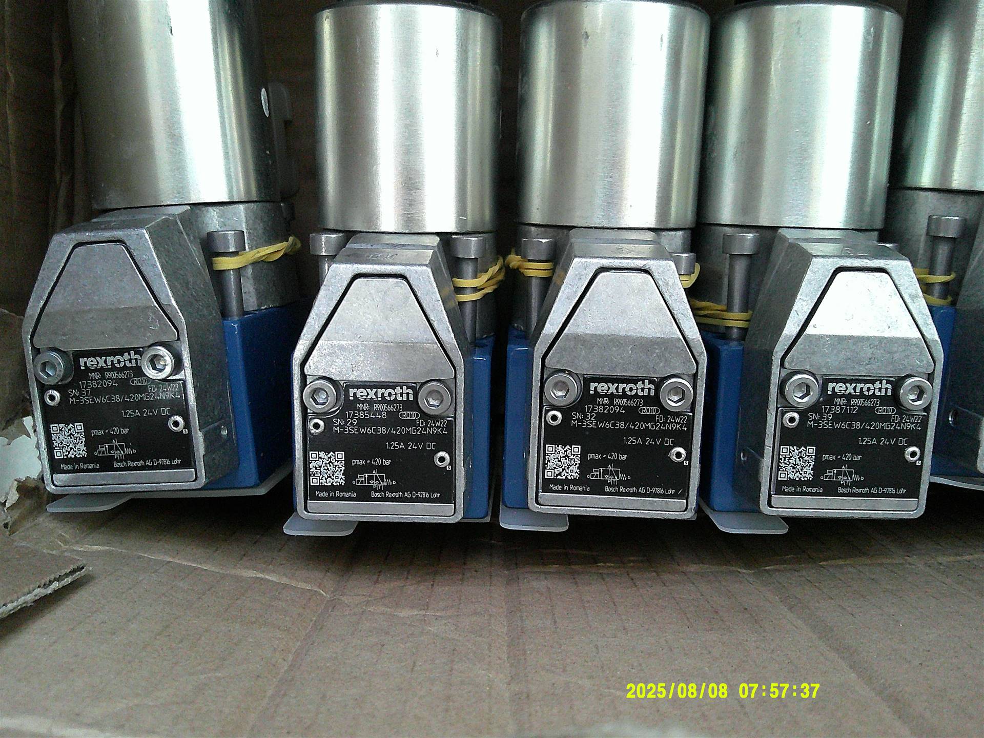 M-3SEW6C3X/420MG24N9K4 R900566273 力士乐REXROTH电磁球阀