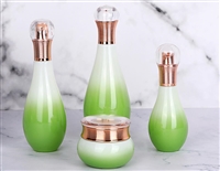 护肤品玻璃瓶加工厂，护肤品玻璃瓶定做厂家