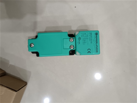 P+F行程传感器UB2000-30GM-E4-V15