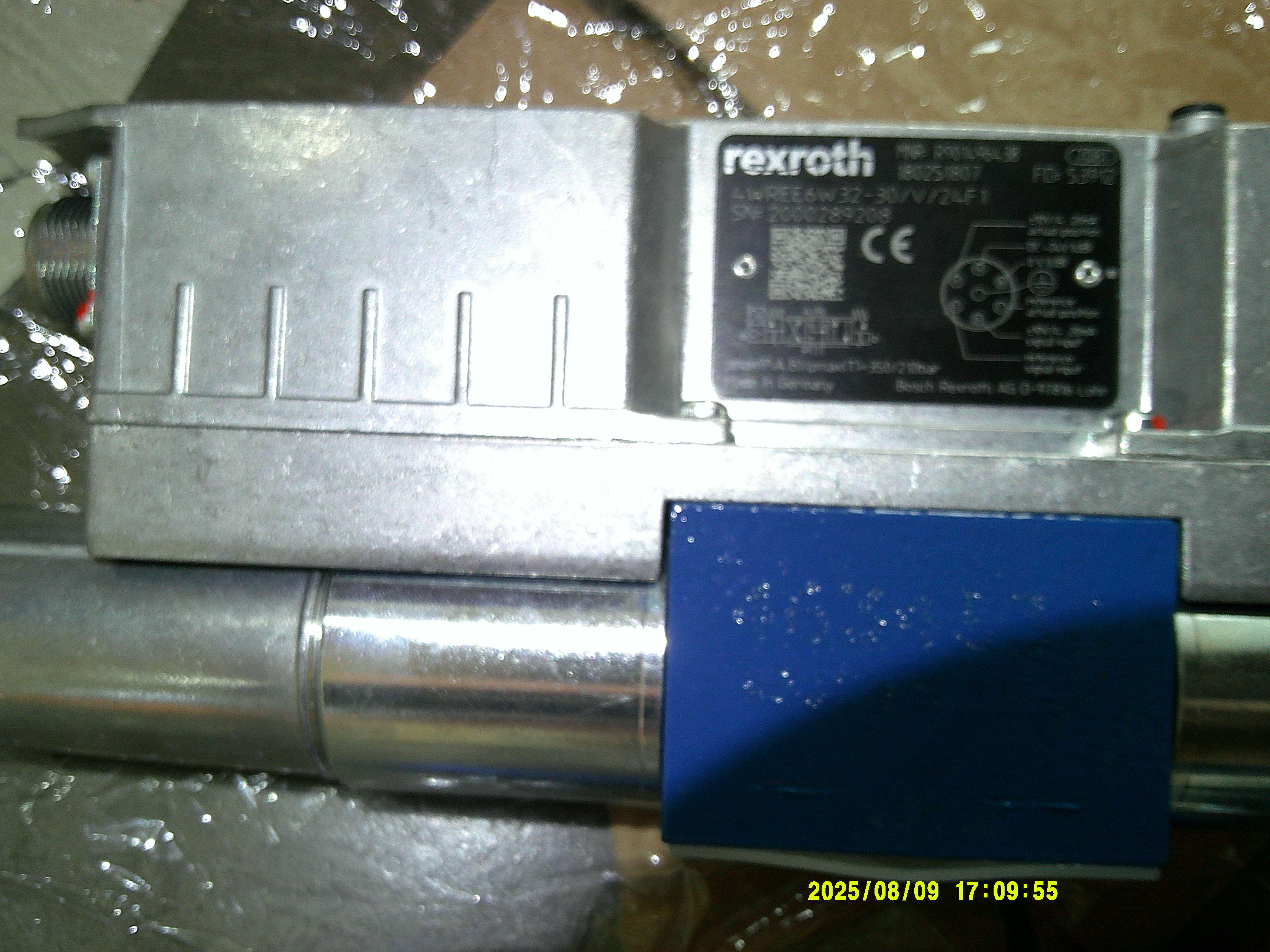 4WREE6W32-30/V/24F1 R901496438 力士乐REXROTH阀