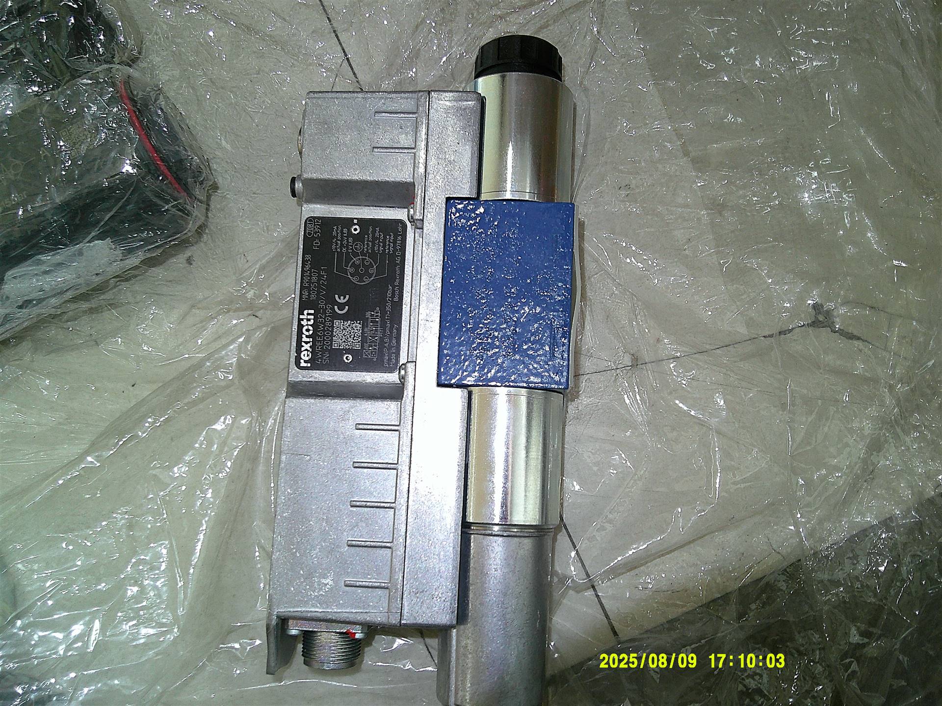 4WREE6W32-30/V/24F1 R901496438 力士乐REXROTH阀