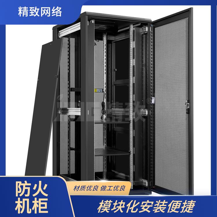 精致 工业级机柜 抗震性能可靠 坚固耐用材质 符合行业标准