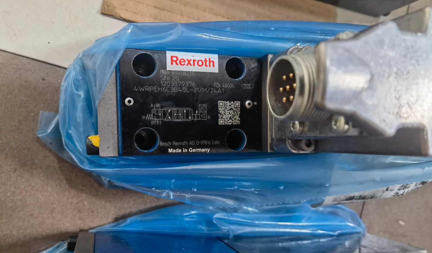 4WRPEH6C3B40L-31/M/24A1 R901382315 力士乐REXROTH