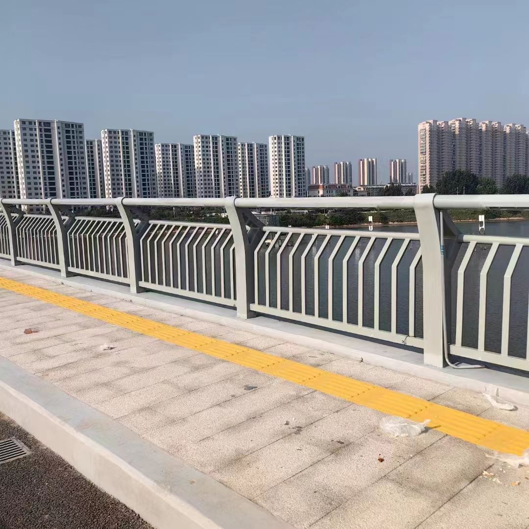 聚鑫 安徽河道护栏 旅游区护栏 物流配送 发货快