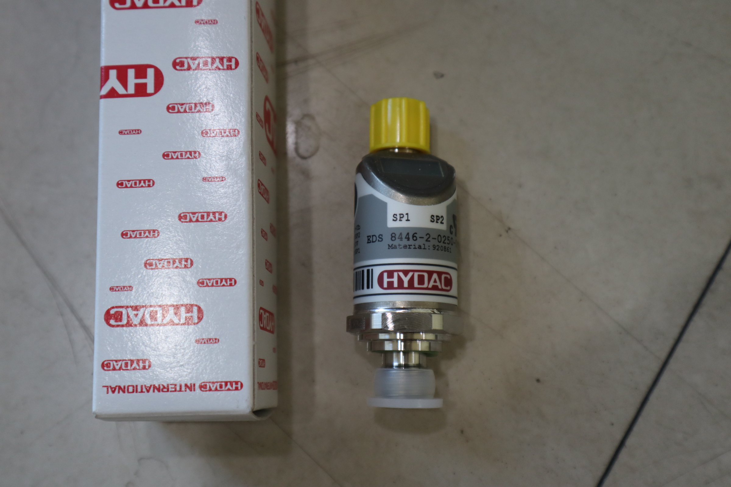 EDS 8446-2-0250-000 920861 德国贺德克HYDAC压力温度传感器