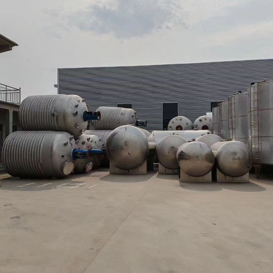 耐酸碱 卧式立式大型化工 流体设备 容量大占地小 二手防腐储罐