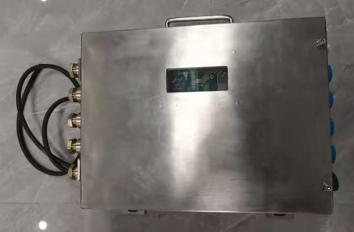 KJJ127 矿用浇封兼本安型无线交换机