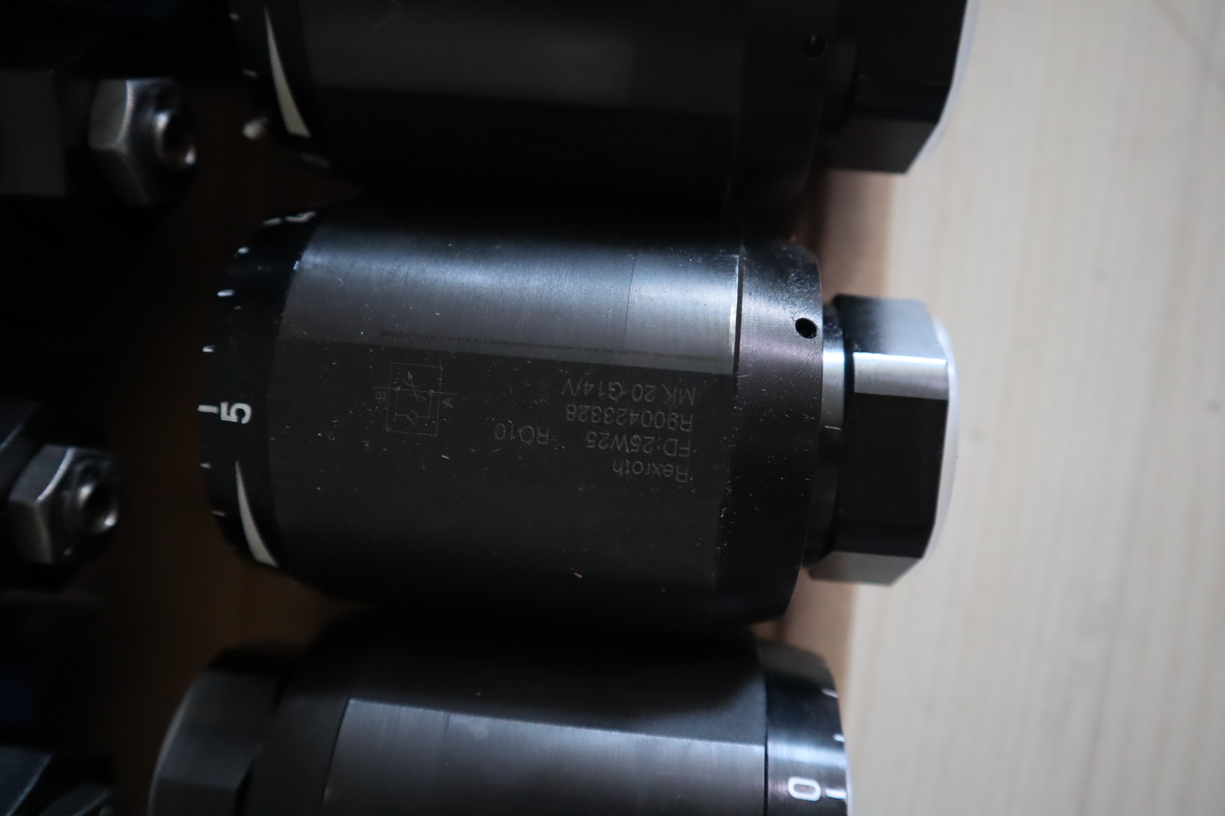 R900423328 MK20G14/V力士乐单向阀德国Rexroth 罗马尼亚产