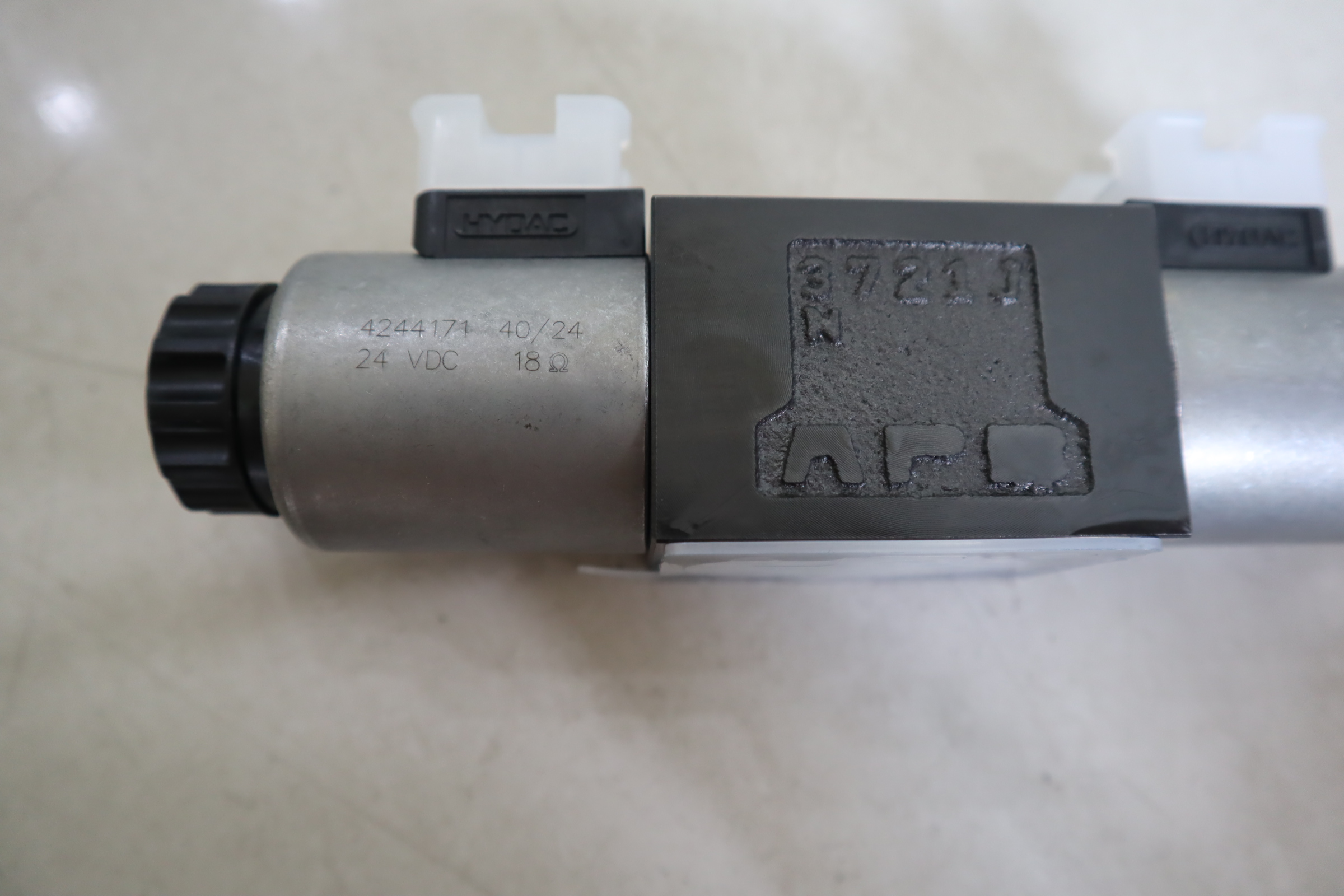 4WE6EA01-24DG/V 德国贺德克HYDAC电磁阀 4079321 5128420-0044