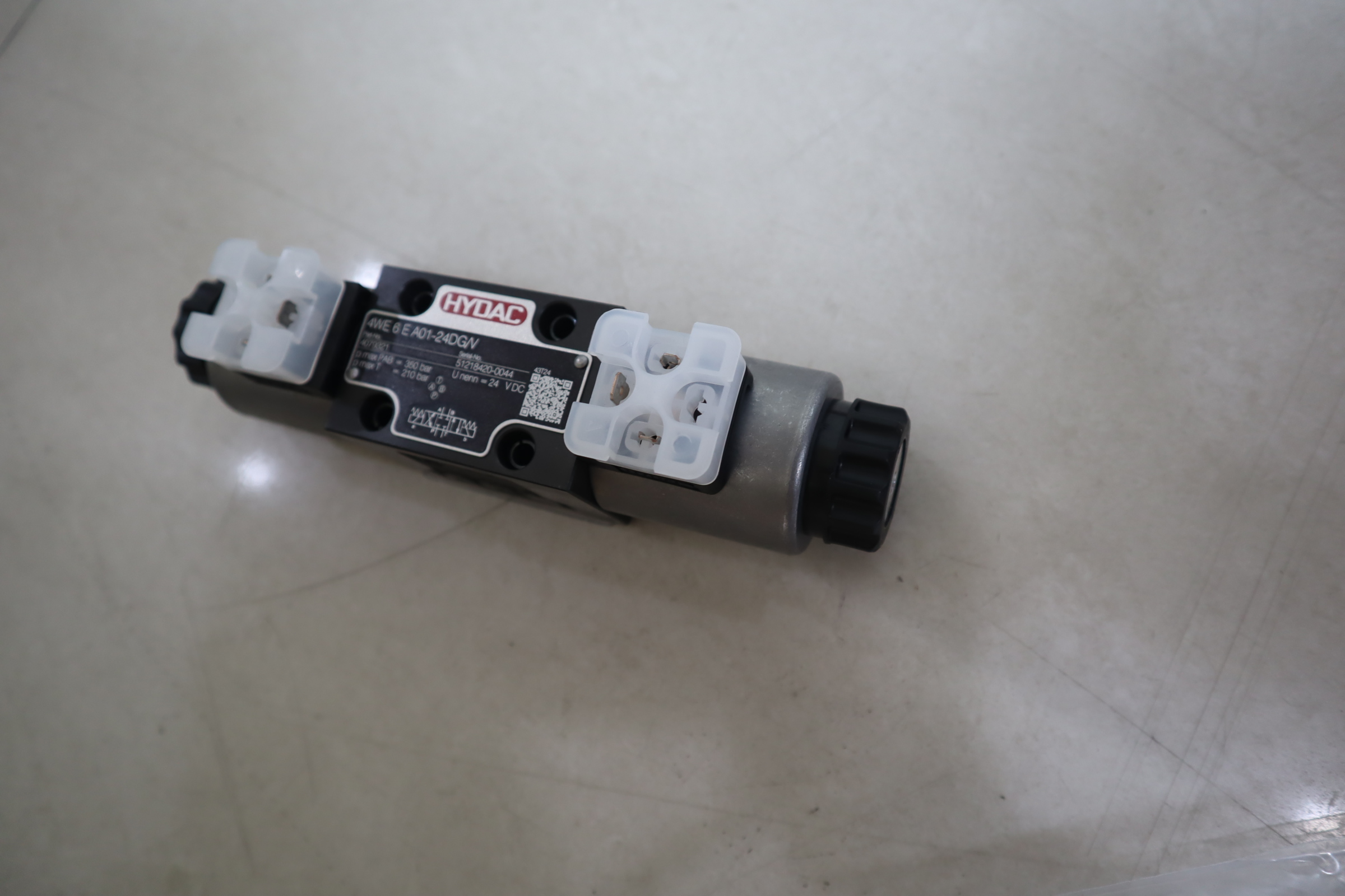 4WE6EA01-24DG/V 德国贺德克HYDAC电磁阀 4079321 5128420-0044