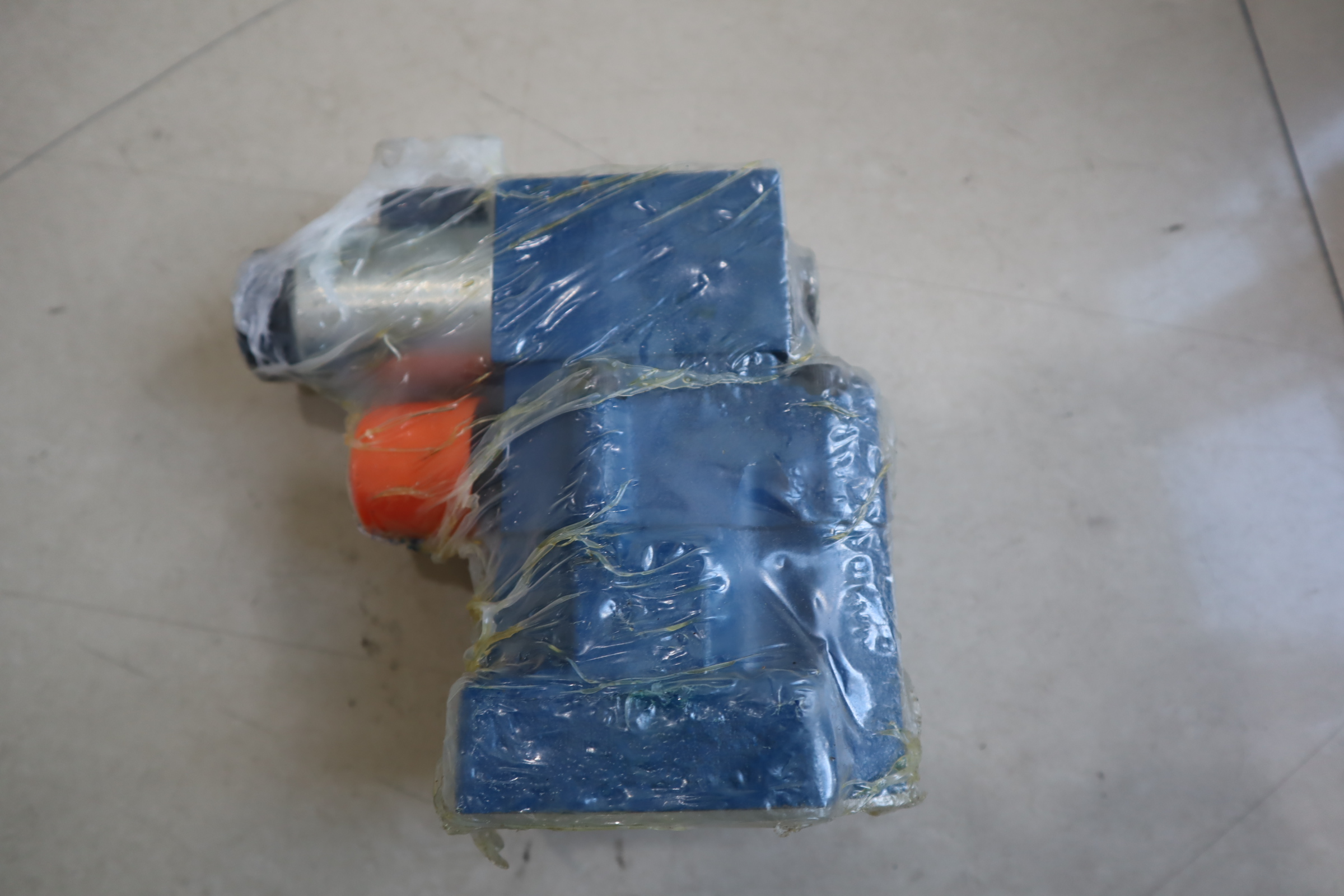 DBW10B2-5X/350-6EG24N9K4 R900925192 力士乐REXROTH溢流阀