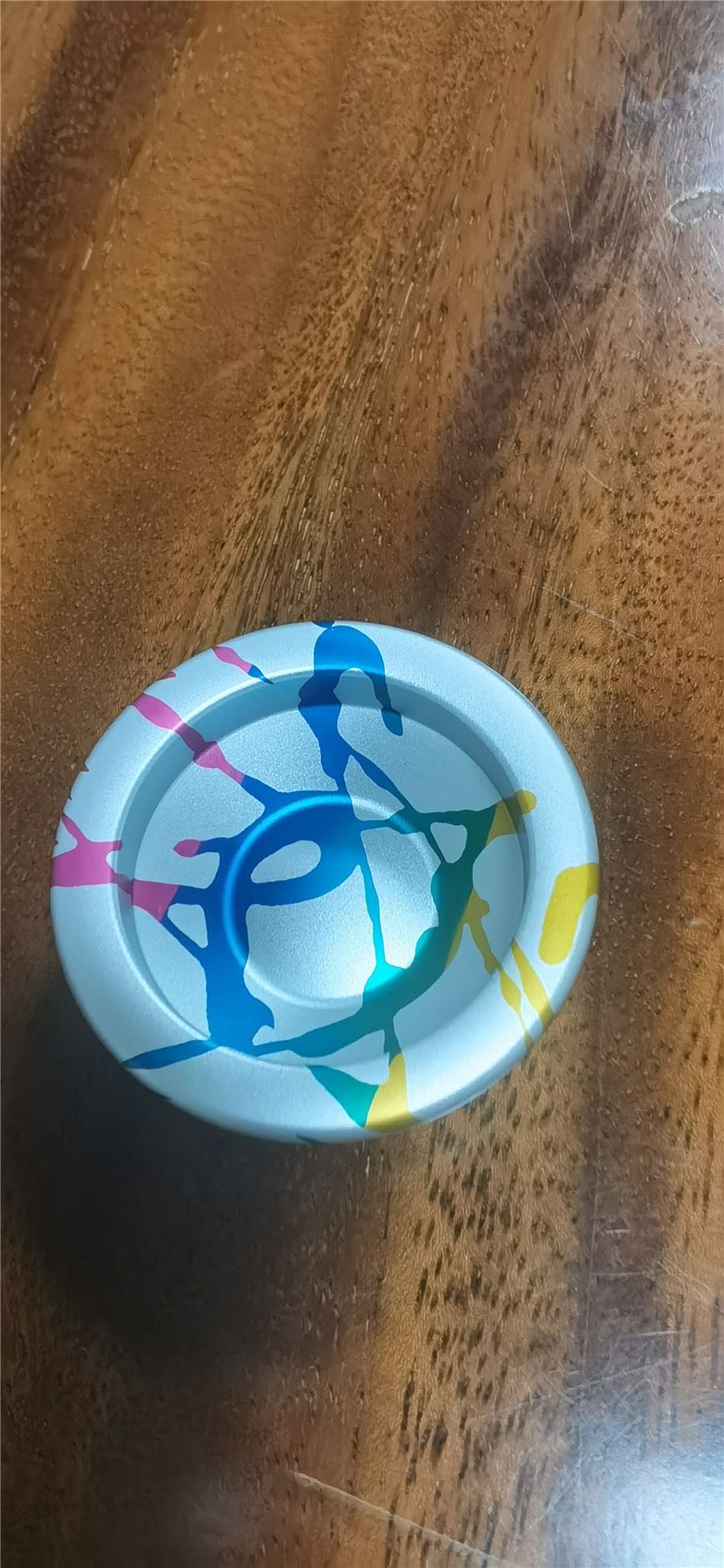 东莞铝制品阳极氧化采用6061铝红色外壳锯切加工