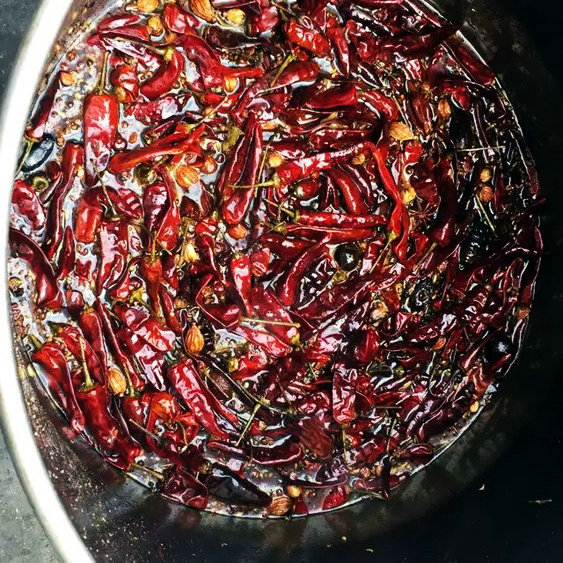 热卤现捞 批发采购鸭脖卤料包调味粉麻辣鲜香配料齐全