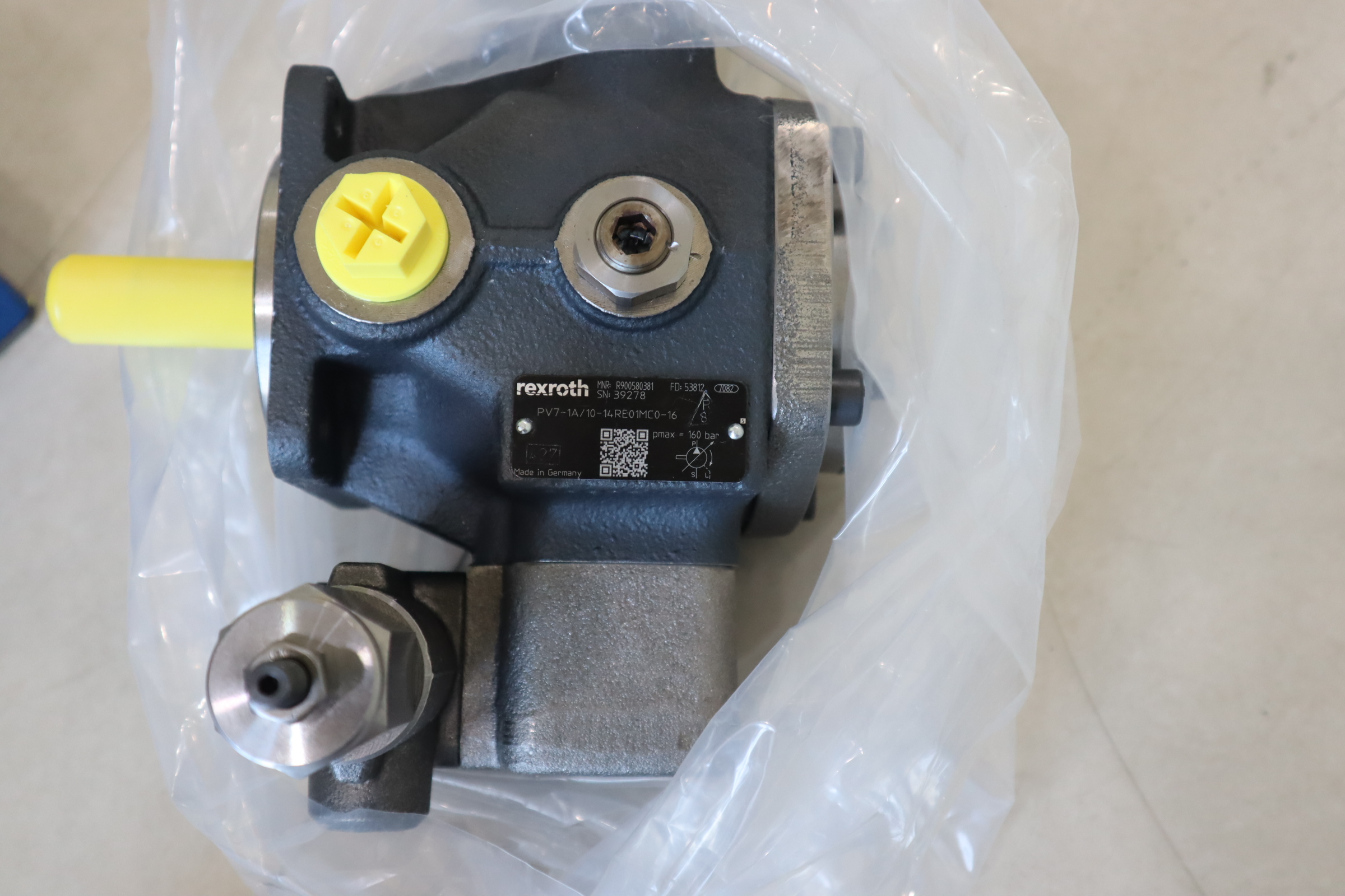 PA7-1A/10-14RE01MC0-16 R900580381 德国力士乐REXROTH叶片泵