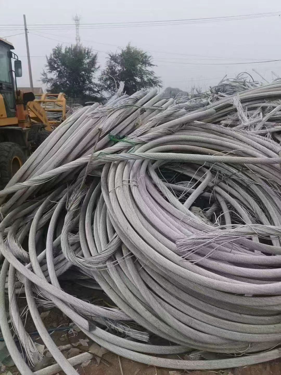安回收电线电缆（工程余料回收） 承接建筑工地剩余电缆、配电箱连接线缆回收