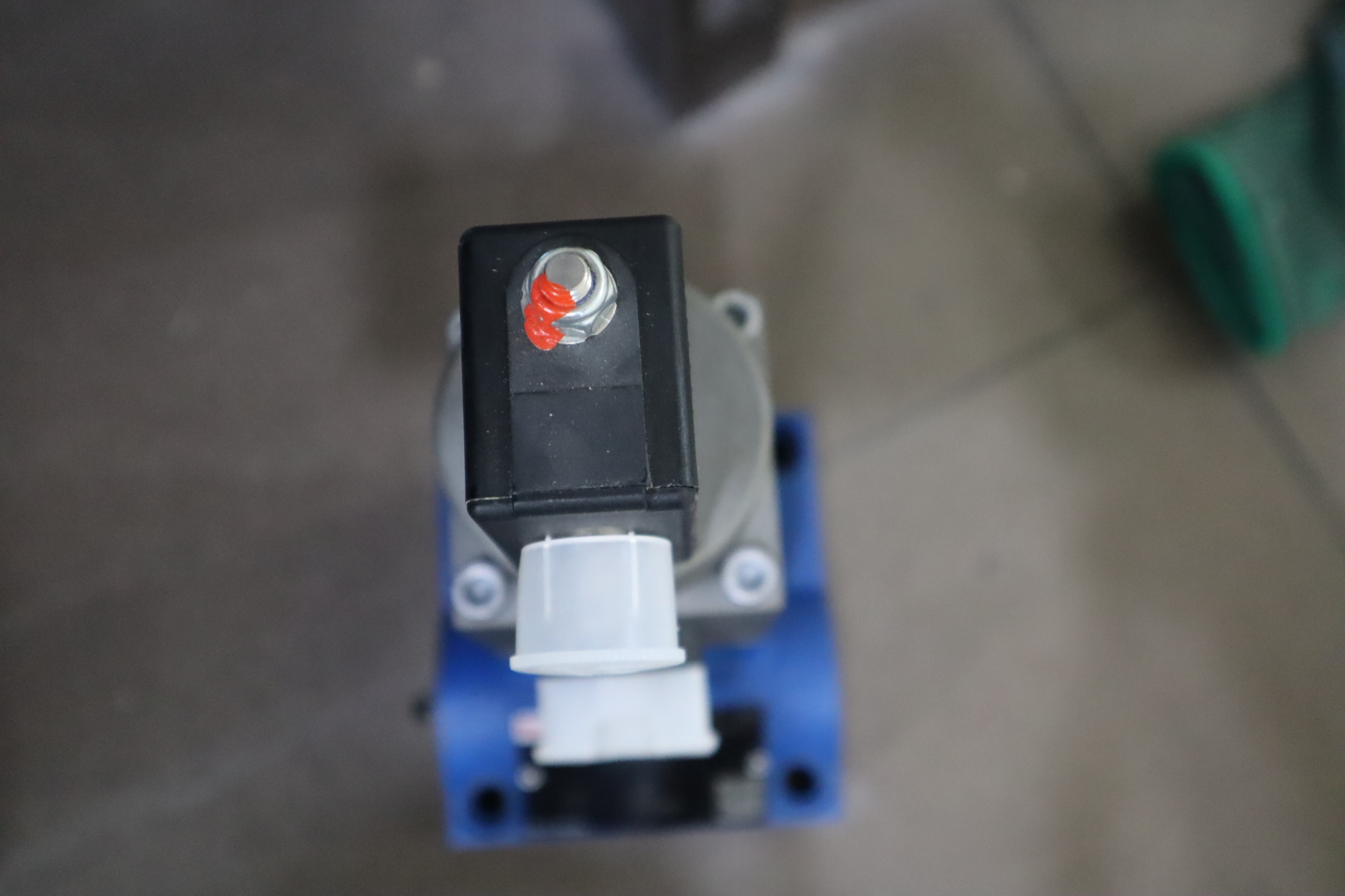 2FRE10-4X/60LBK4M R900915823 德国力士乐REXROTH比例流量阀