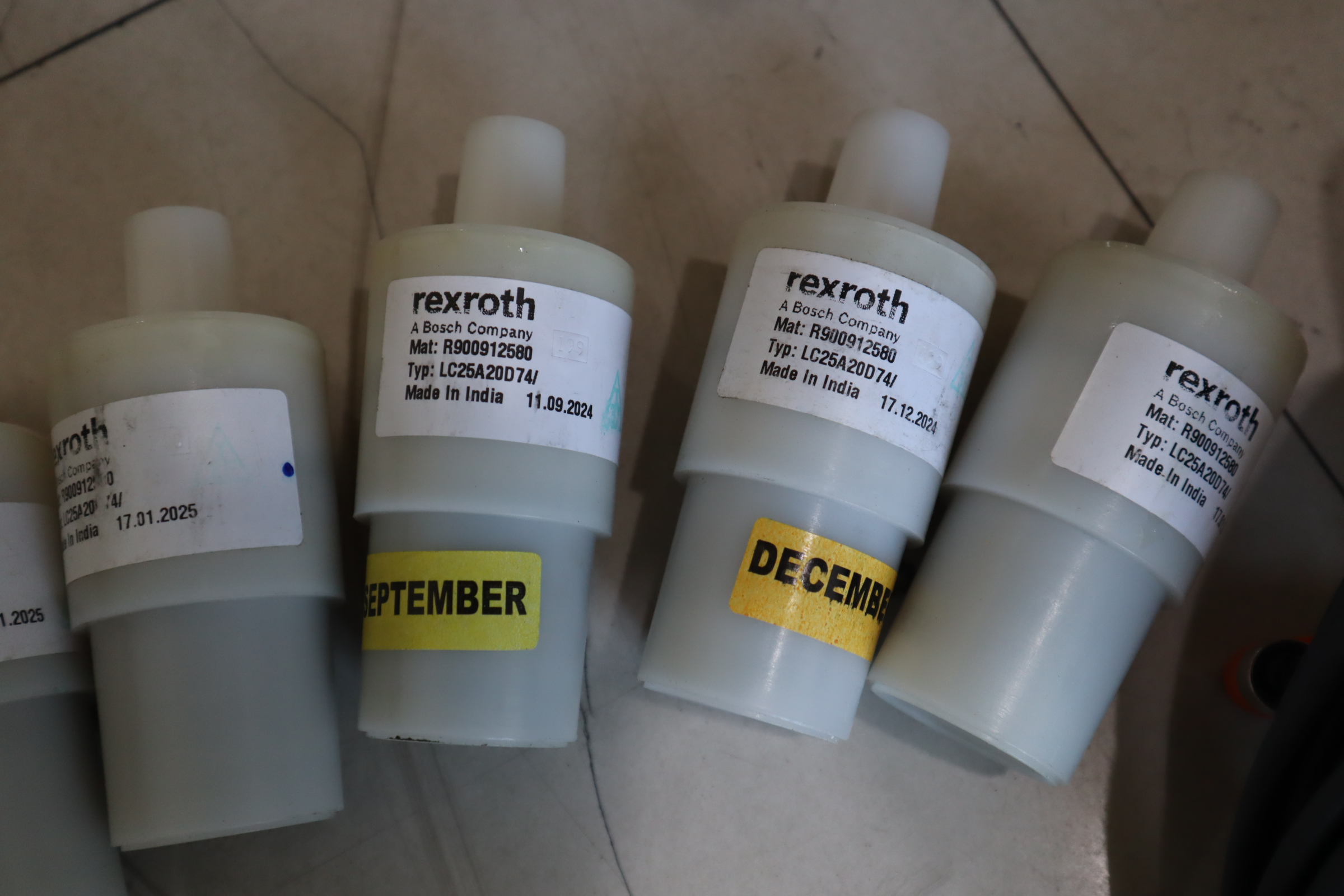 LC25A20D74/ LC25A20D72/ LC25A20D73/ R900912580 REXROTH力士乐