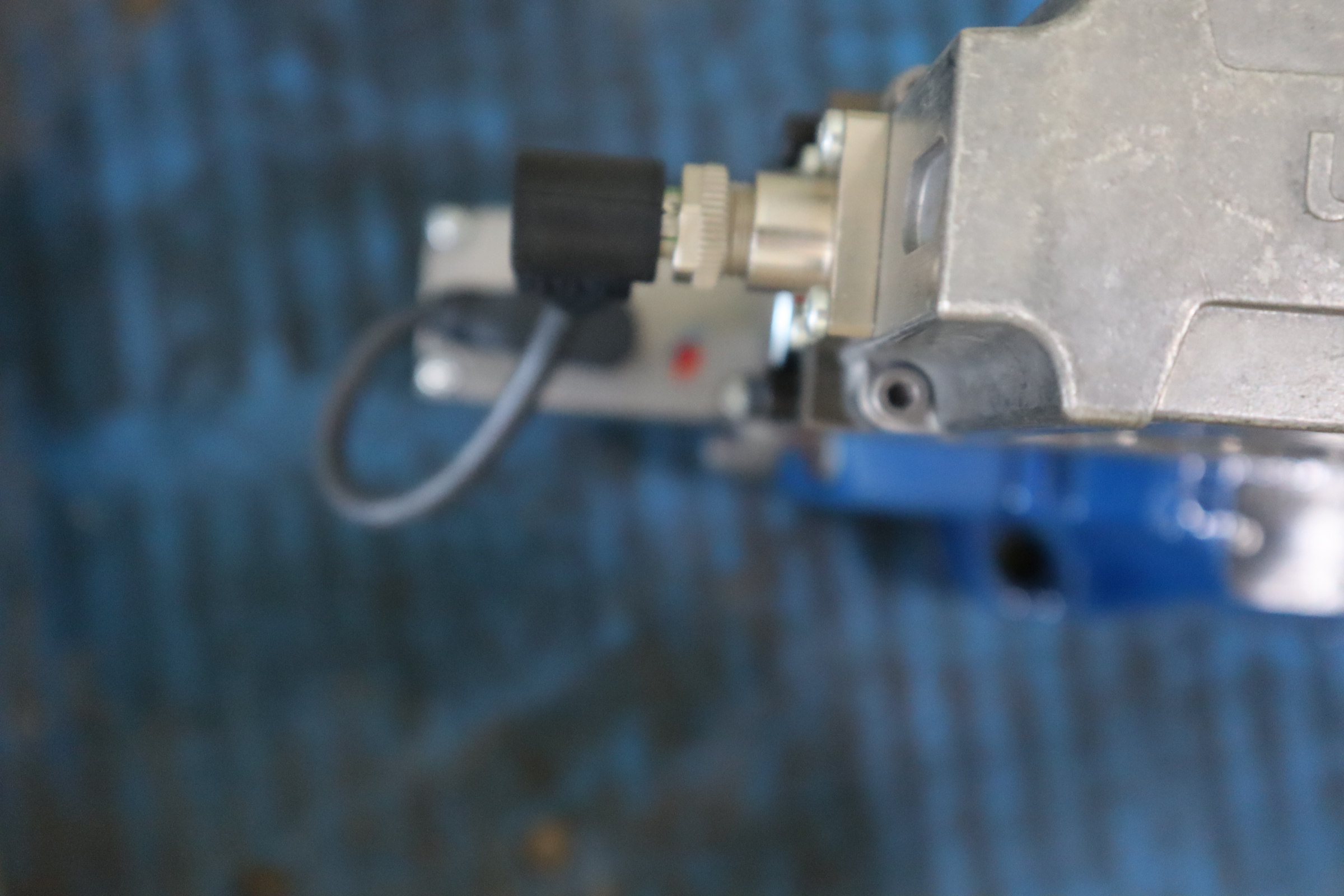 4WRLE25V370M-42/MXY/24A1 R901401731 德国力士乐REXROTH比例阀