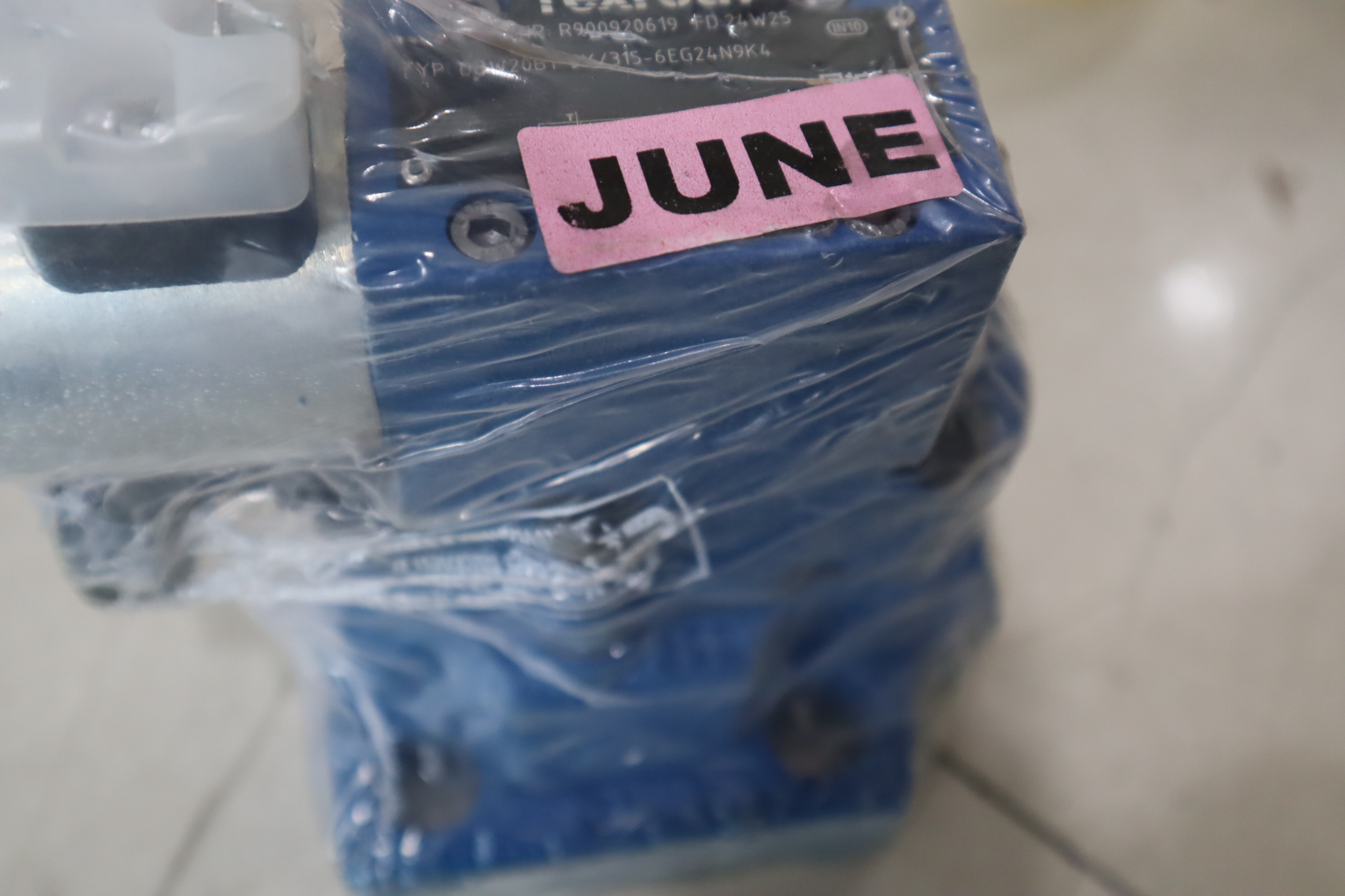 DBW20B1-5X/315-6EG24N9K4 R900920619 力士乐REXROTH溢流阀