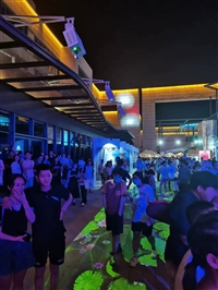 地面互动投影，全息裸眼3D餐厅，建筑投影机，楼体投影