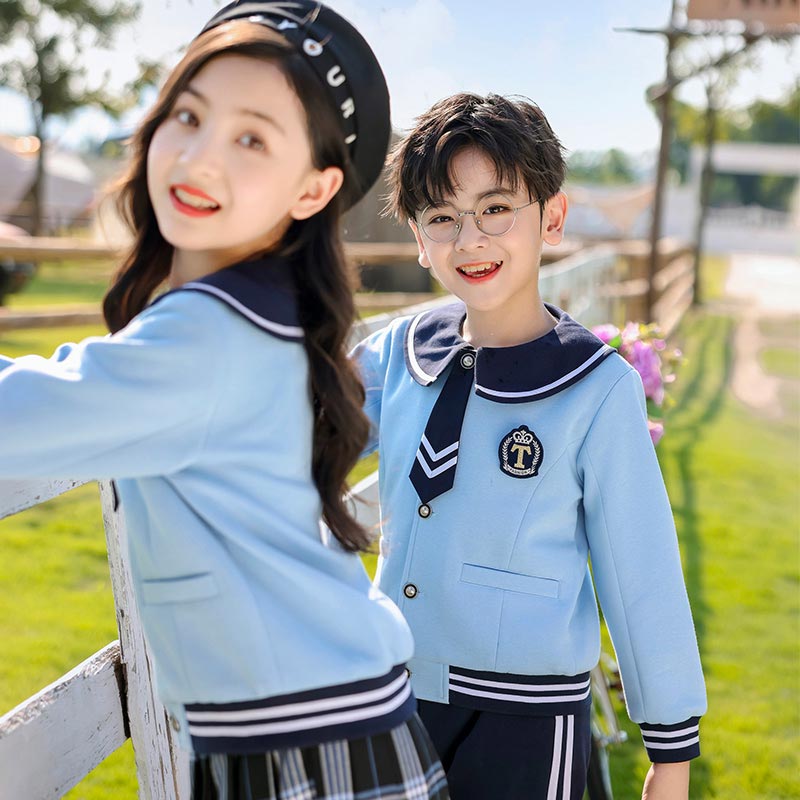 创意幼儿园服定制工厂 让孩子们成为时尚小达人