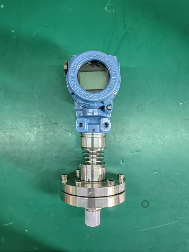 螺纹隔膜压力变送器