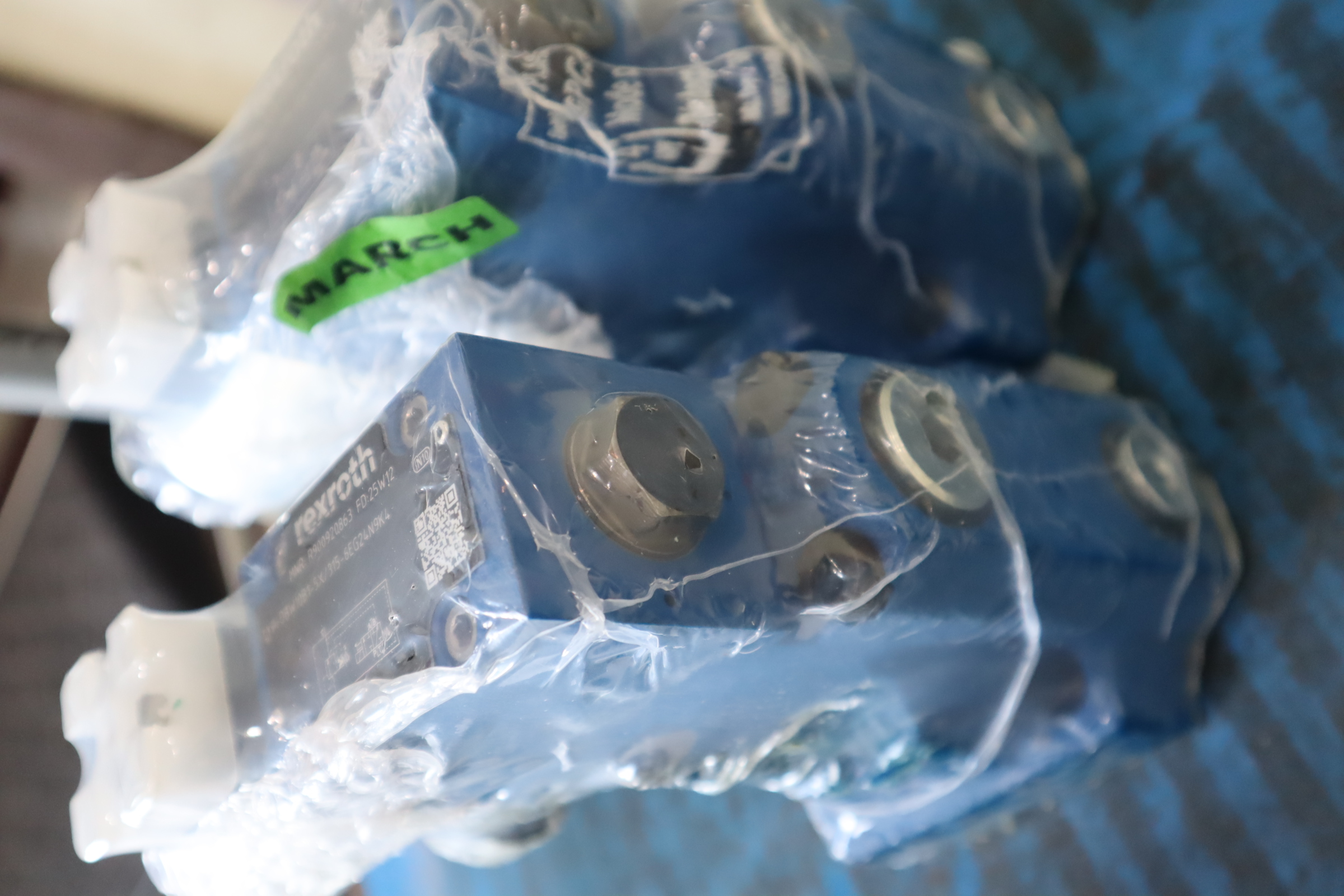 R900920863 DBW10B1-5X/315-6EG24N9K4 REXROTH