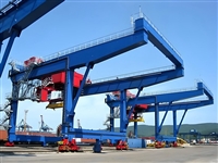 贵州黔西集装箱门式起重机厂家轮胎吊与轨道吊技术优劣对比