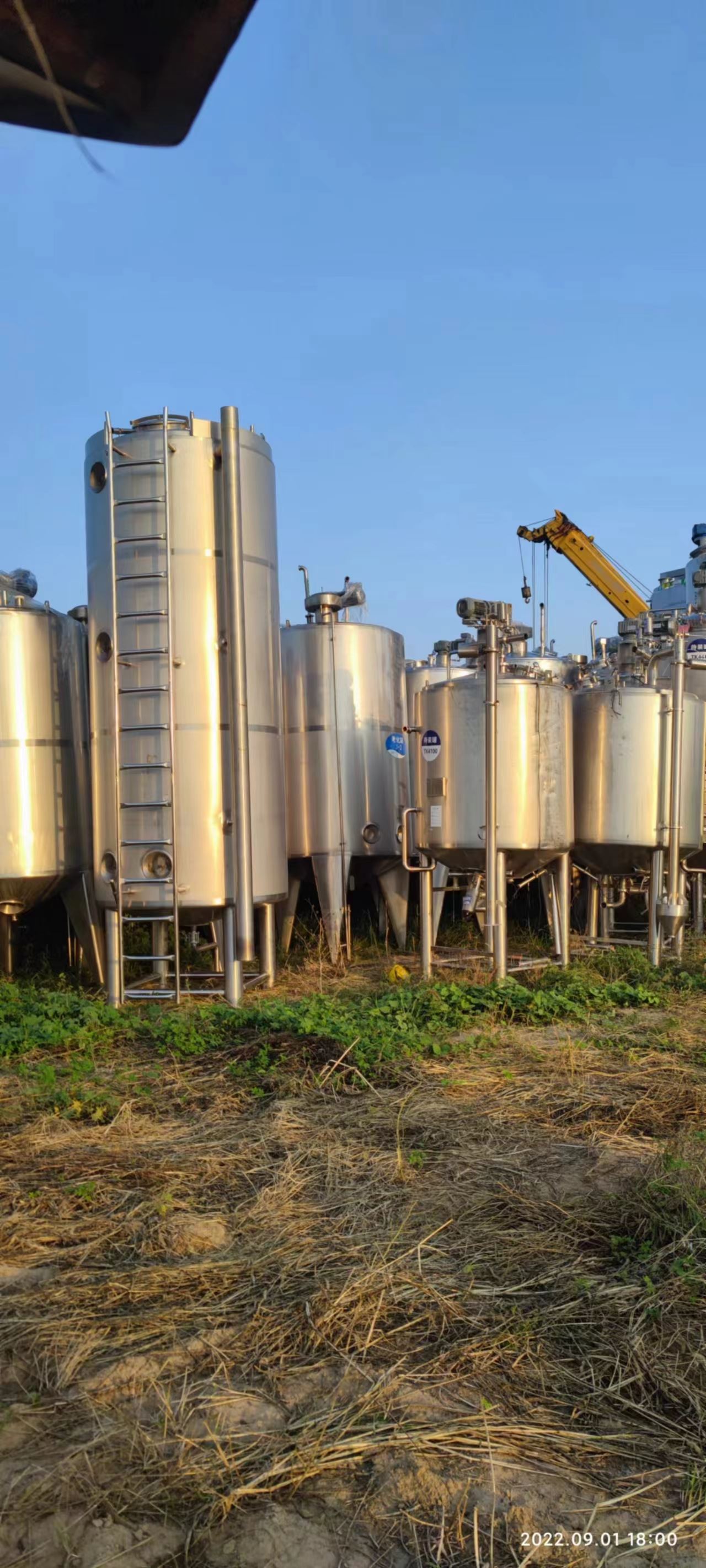 二手不锈钢储罐 防腐耐用真空储罐 化工液体储存器