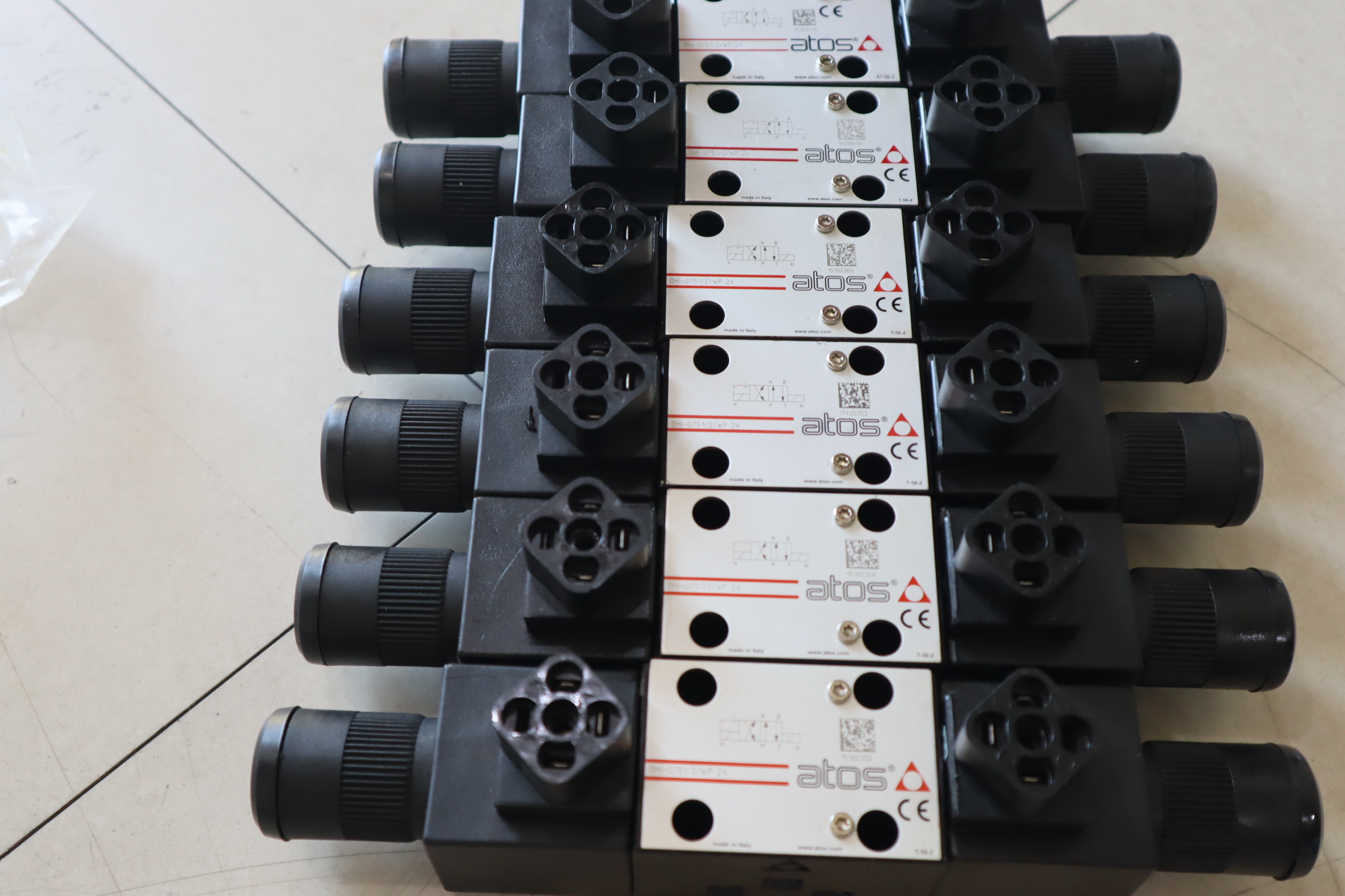 DHI-0751/2/WP 24 意大利阿托斯ATOS电磁阀 6通经意大利产