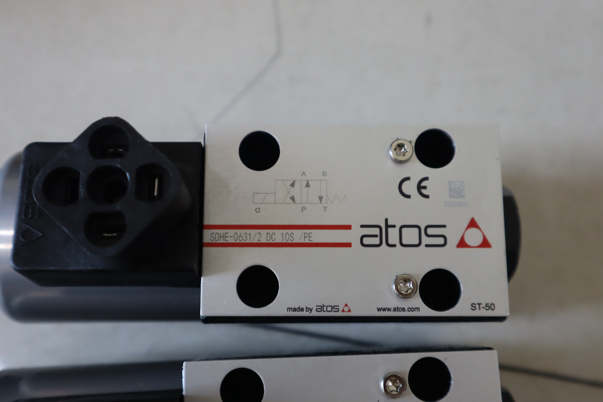 SDHE-0631/2 DC 10S /PE 意大利阿托斯ATOS电磁阀 6通经上海产