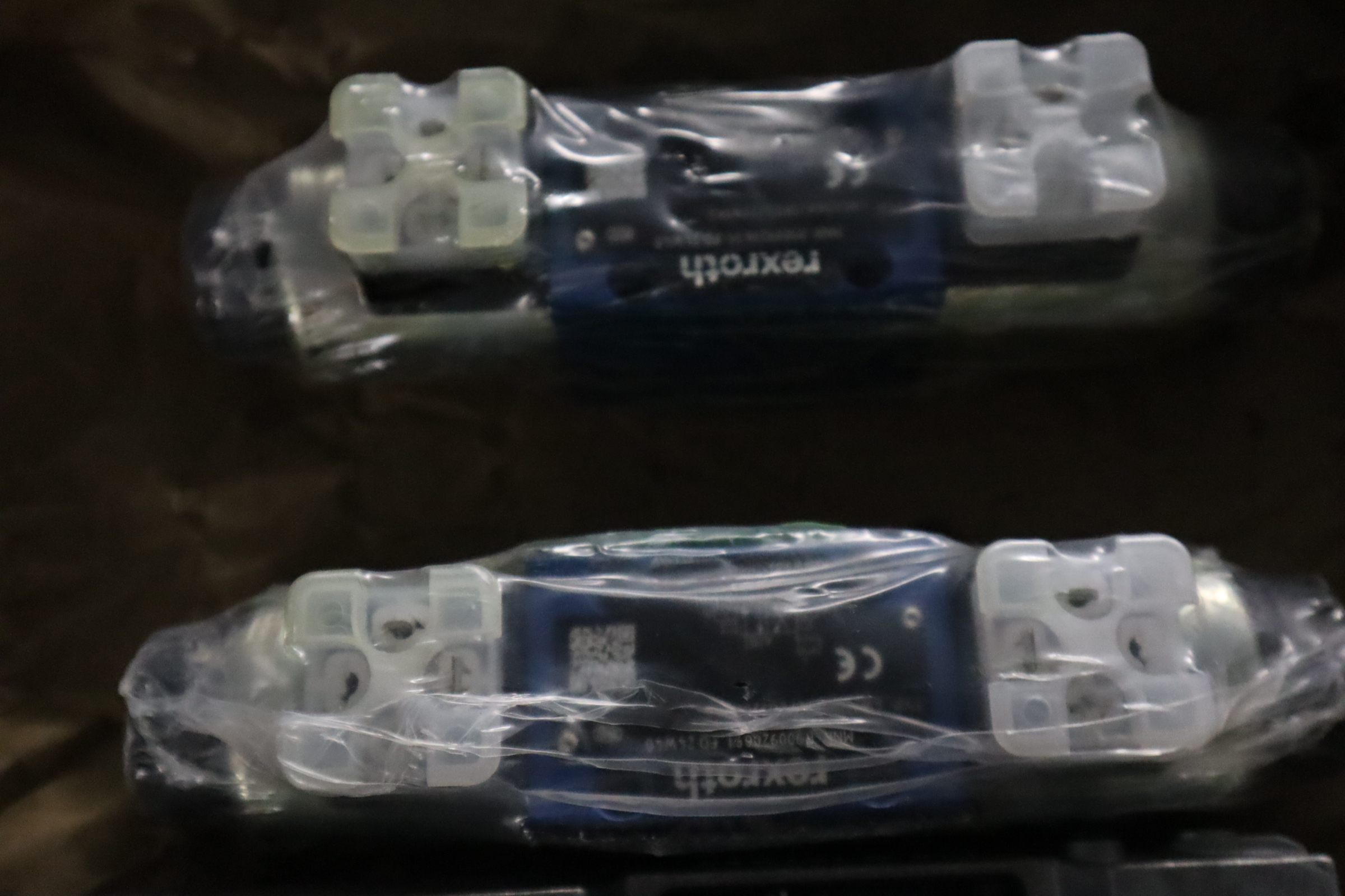 R900920691 4WE6D6X/OFEG220N9K4 德国力士乐REXROTH电磁阀