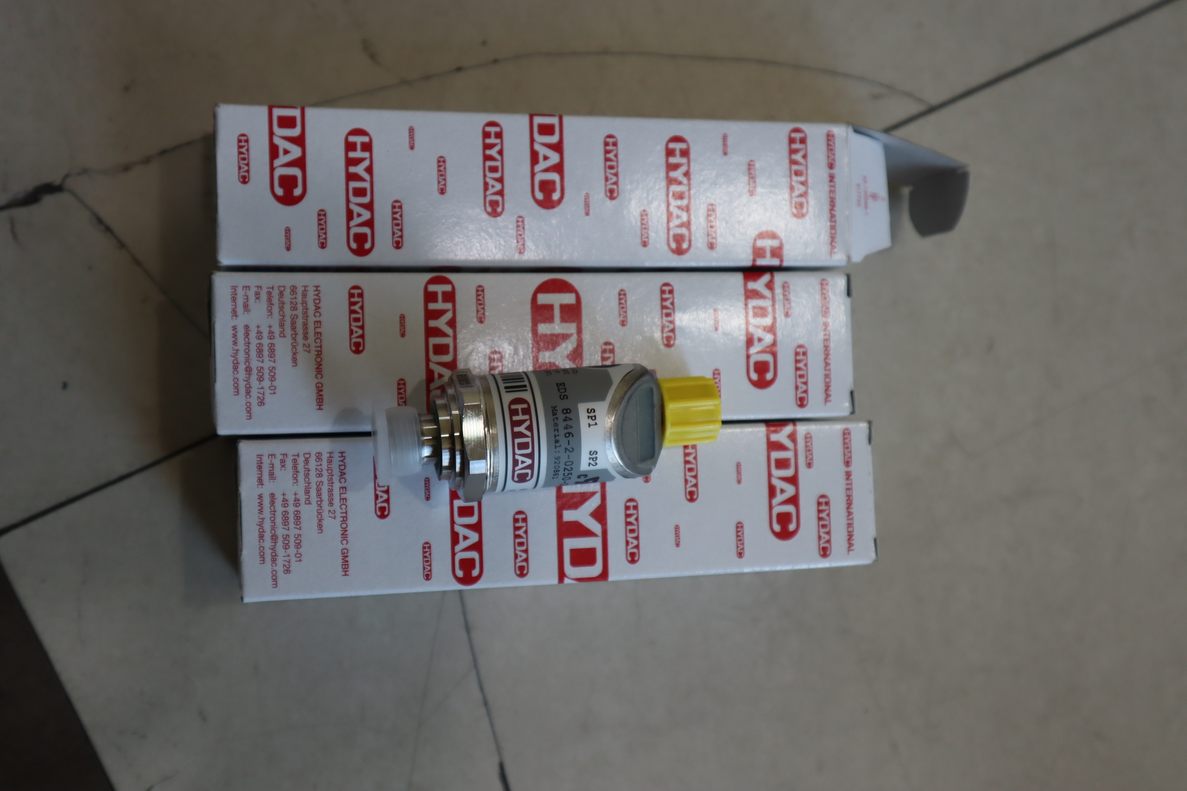 EDS 8446-2-0250-000 920861 贺德克HYDAC压力温度传感器