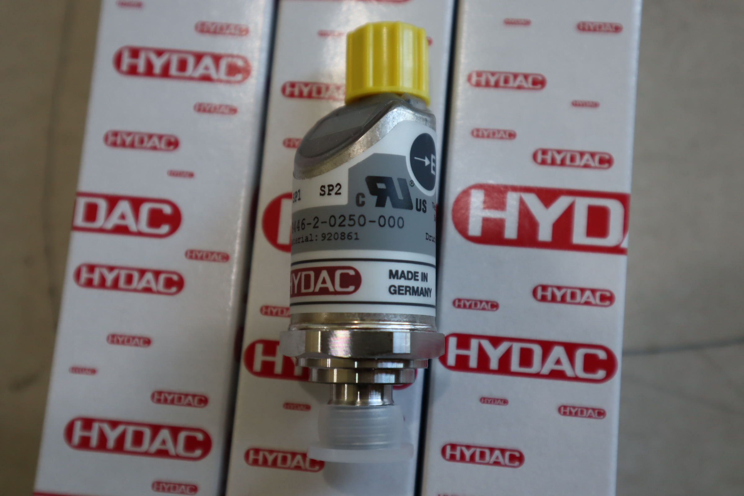 EDS 8446-2-0250-000 920861 贺德克HYDAC压力温度传感器