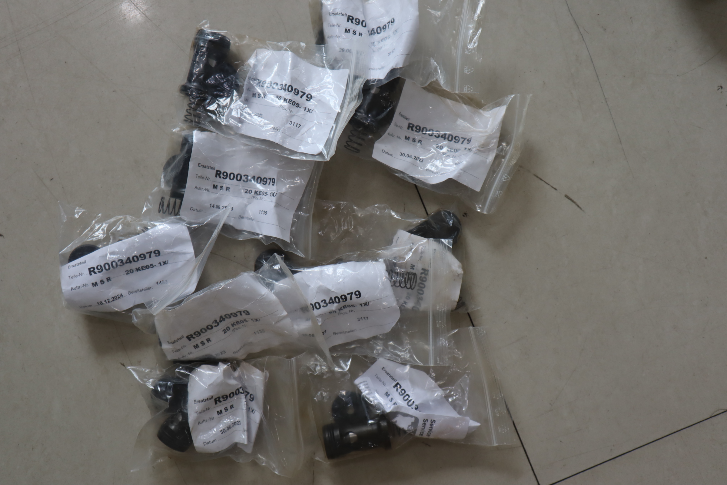 R900340979  M-SR 20 KE05-1X/ 德国力士乐REXROTH单向阀