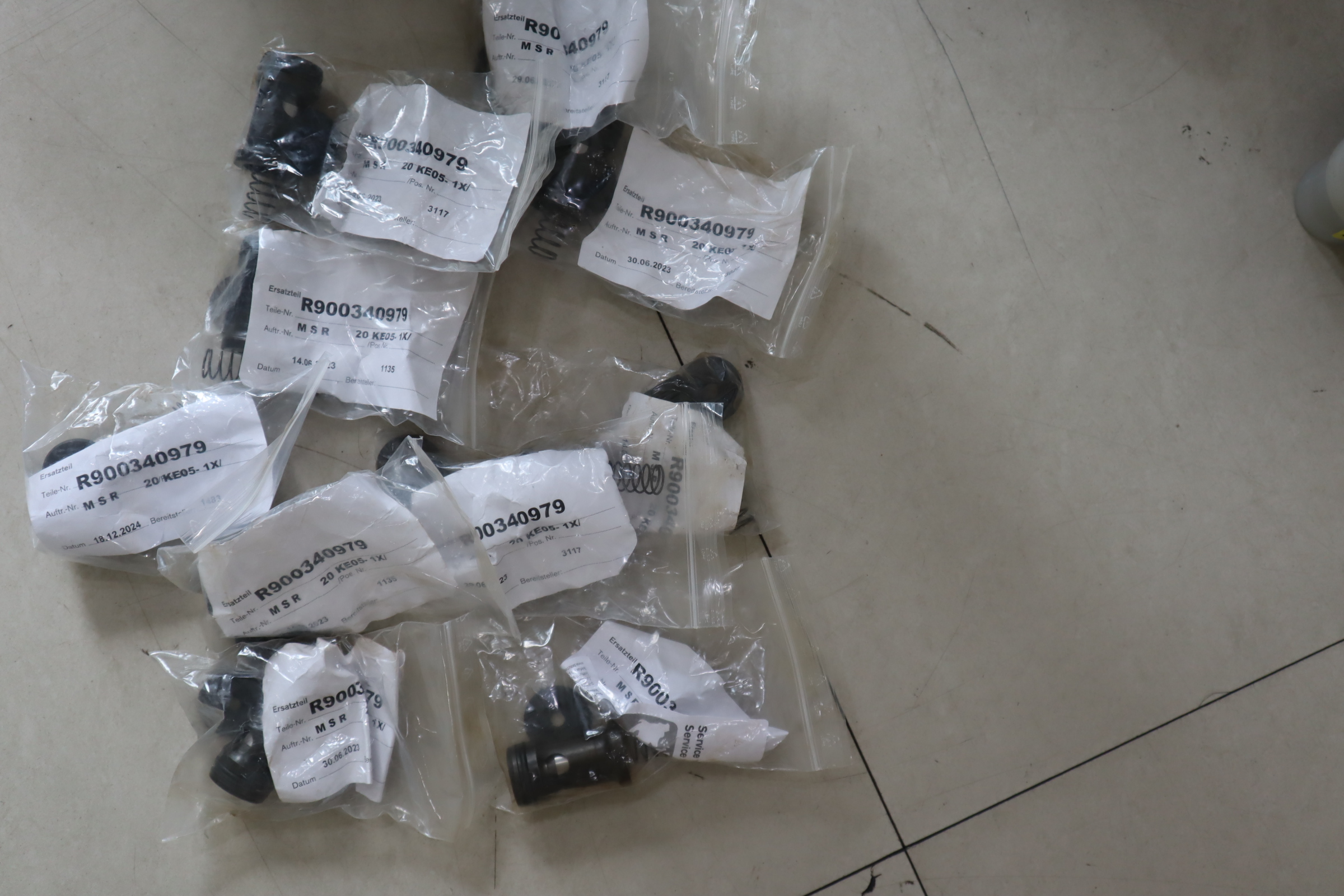 R900340979  M-SR 20 KE05-1X/ 德国力士乐REXROTH单向阀