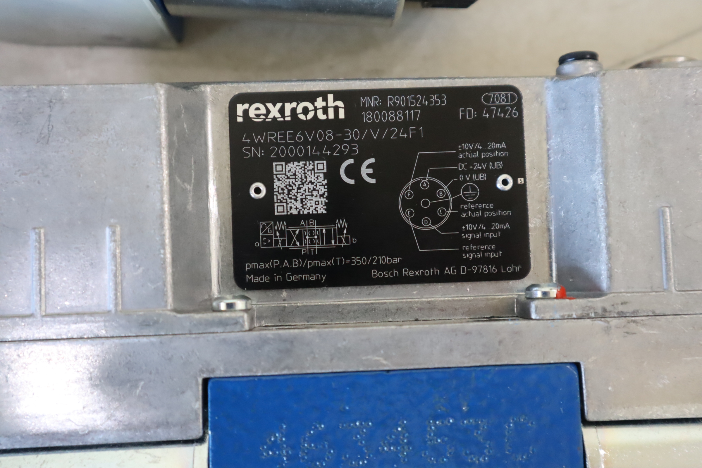 4WREE6V08-30/V/24F1 R901524353 力士乐REXROTH比例阀