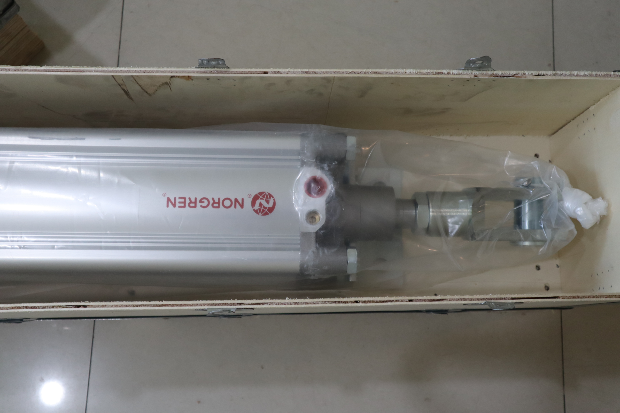 TPRA/802125/M/500/C/F NORGREN IMI 诺冠气缸 125mm 500mm C5255