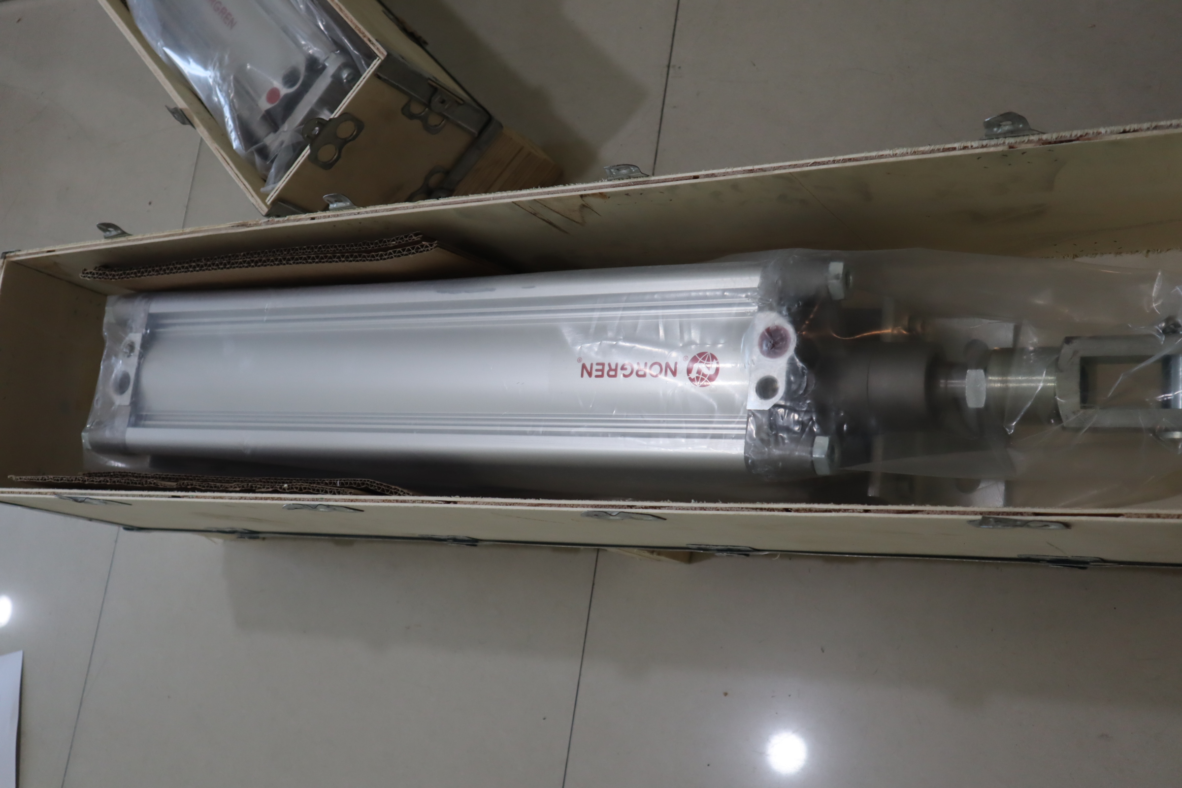 TPRA/802125/M/500/C/F NORGREN IMI 诺冠气缸 125mm 500mm C5255