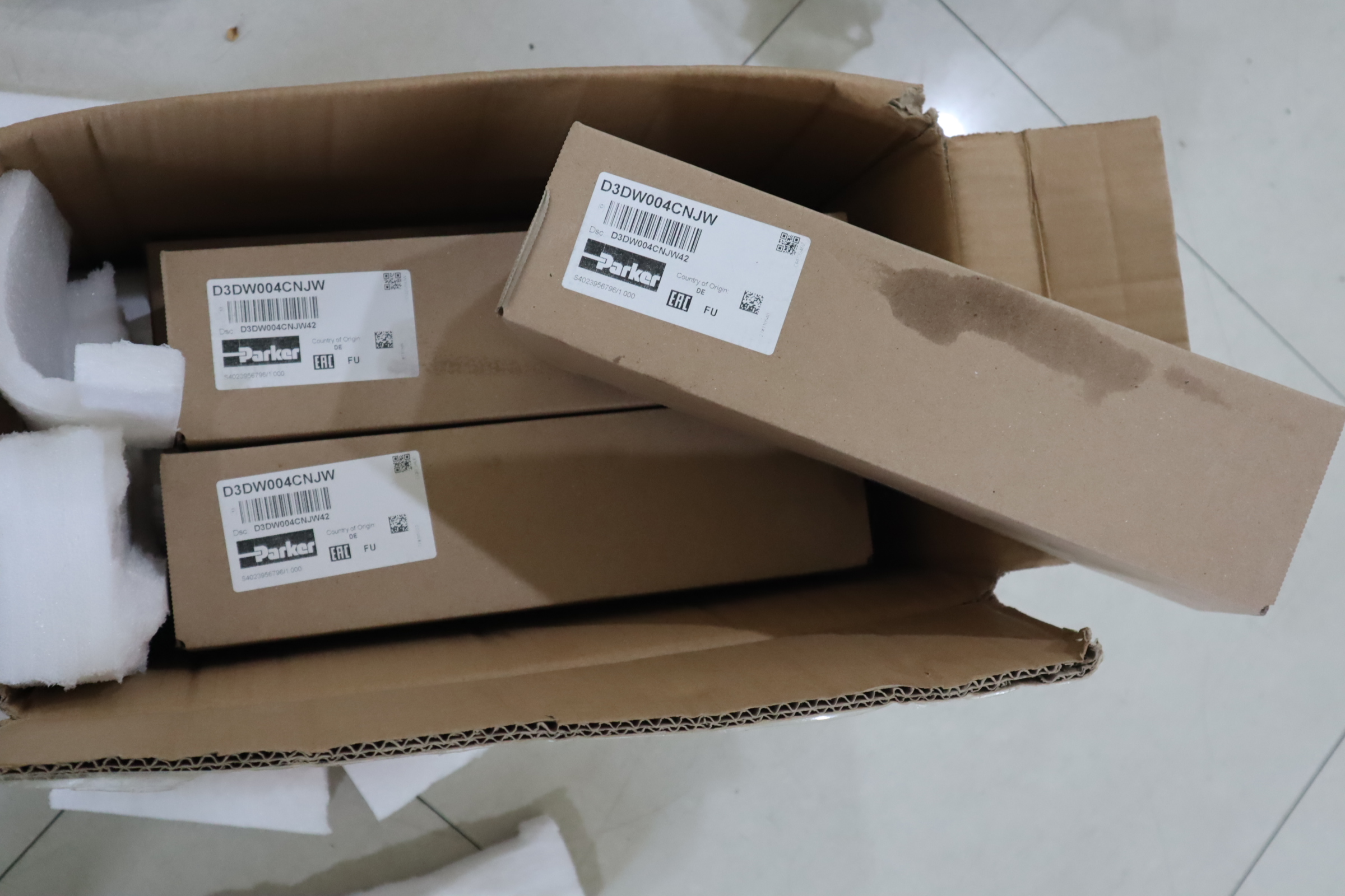 D3DW004CNJW42 D3DW004CNJW 美国派克PARKER电磁阀SD3DW004CNJW