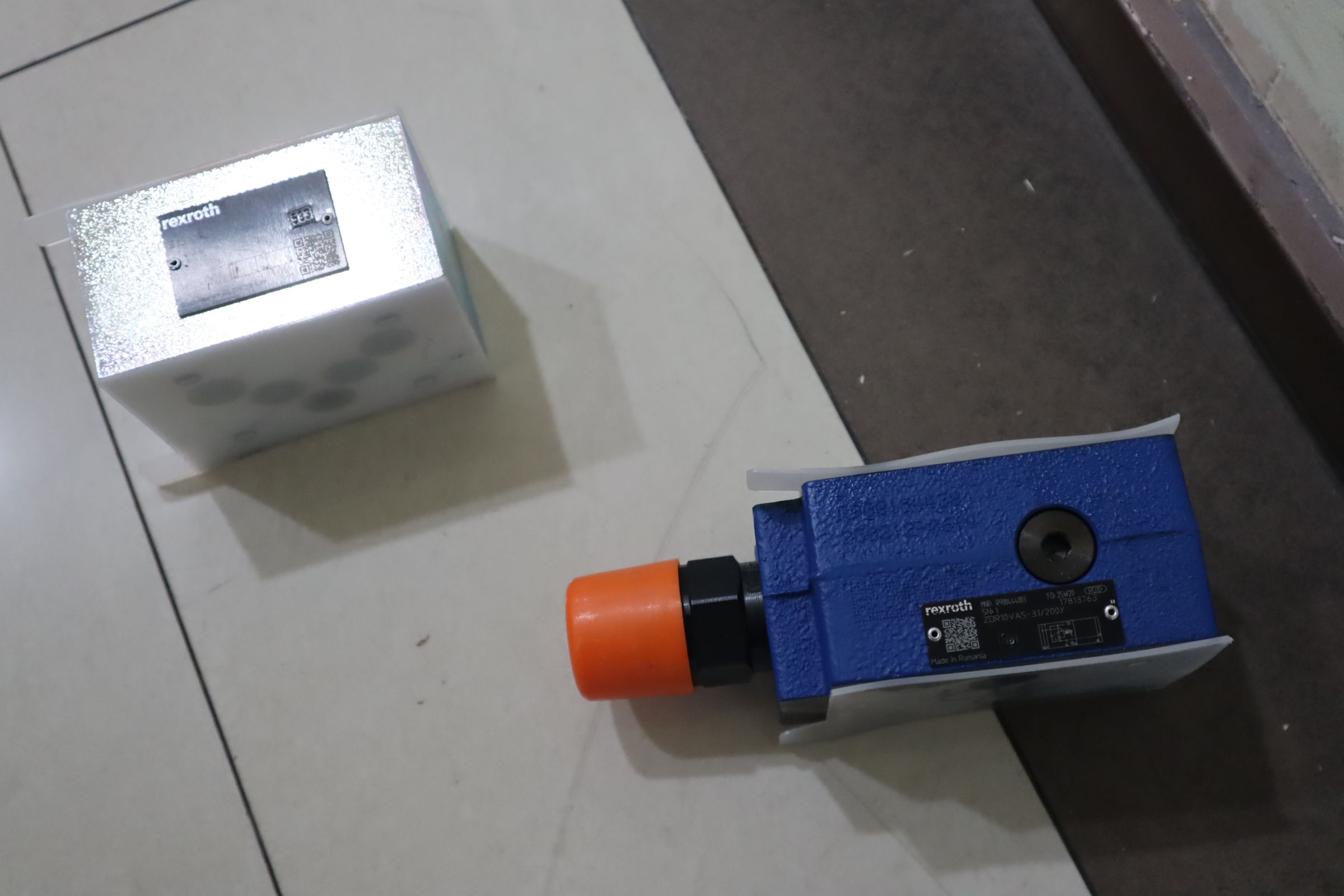 ZDR10VA5-31/200Y R900444003 ZDR10VA5-3X/200Y力士乐REXROTH阀