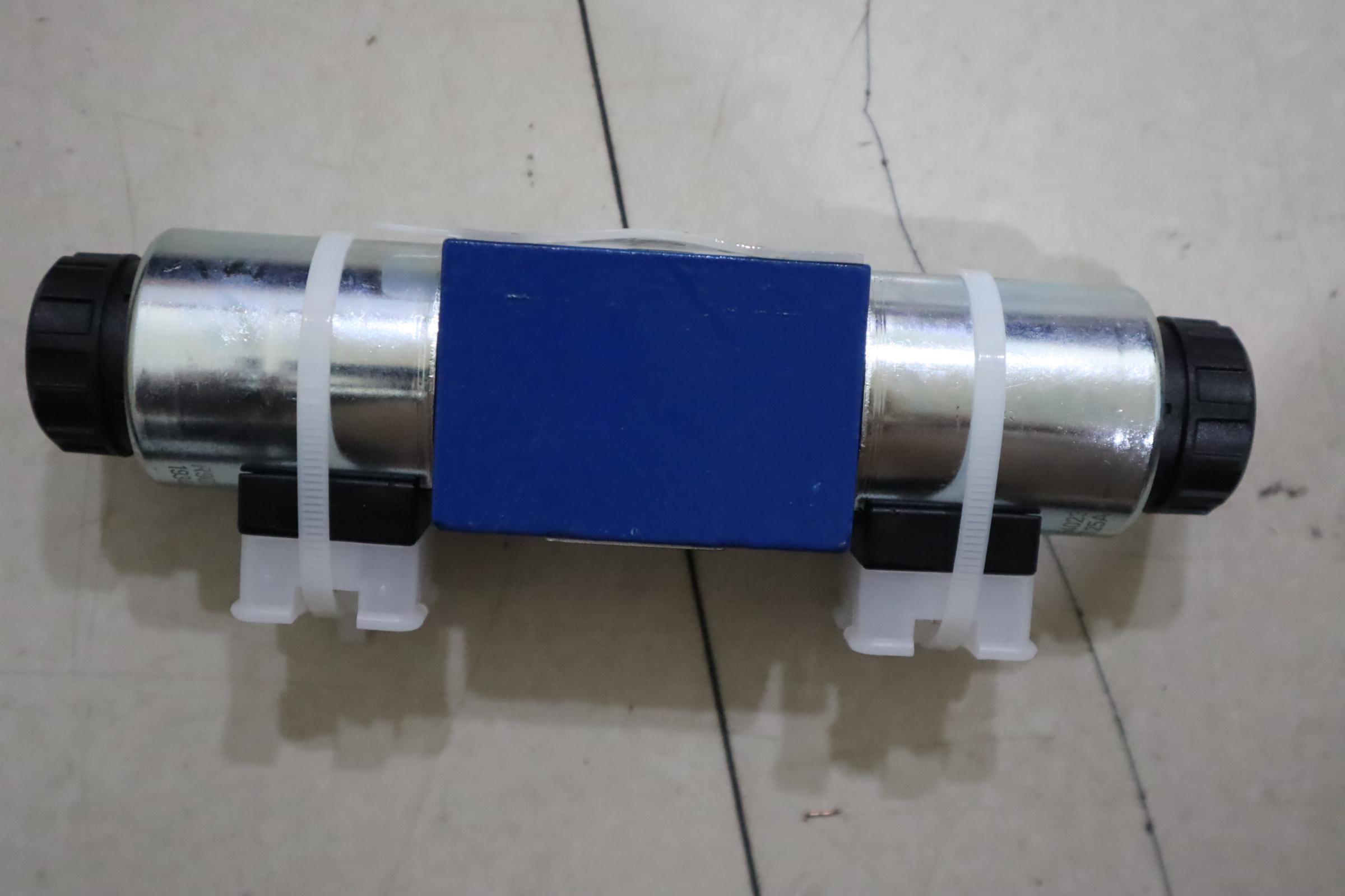 4WE6J2-62/EG24N9K4 R900572842 4WE6J2-6X/EG24N9K4REXROTH力士乐