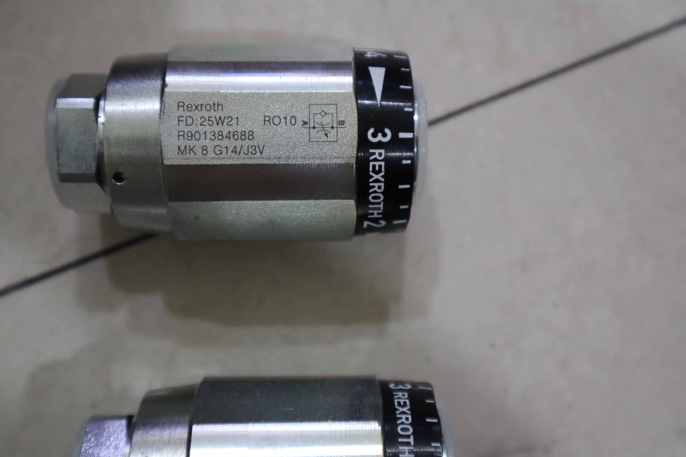 MK8G14/J3V R901384688 MK8G1X/J3V MK8G1X/J3V REXROTH单向阀