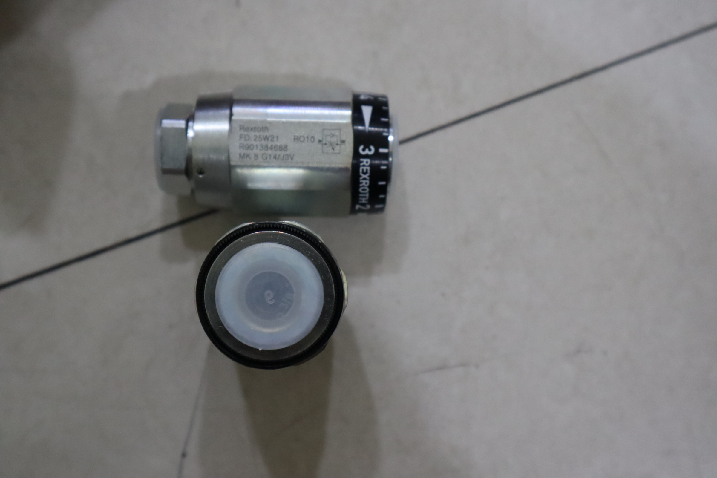 MK8G14/J3V R901384688 MK8G1X/J3V MK8G1X/J3V REXROTH单向阀