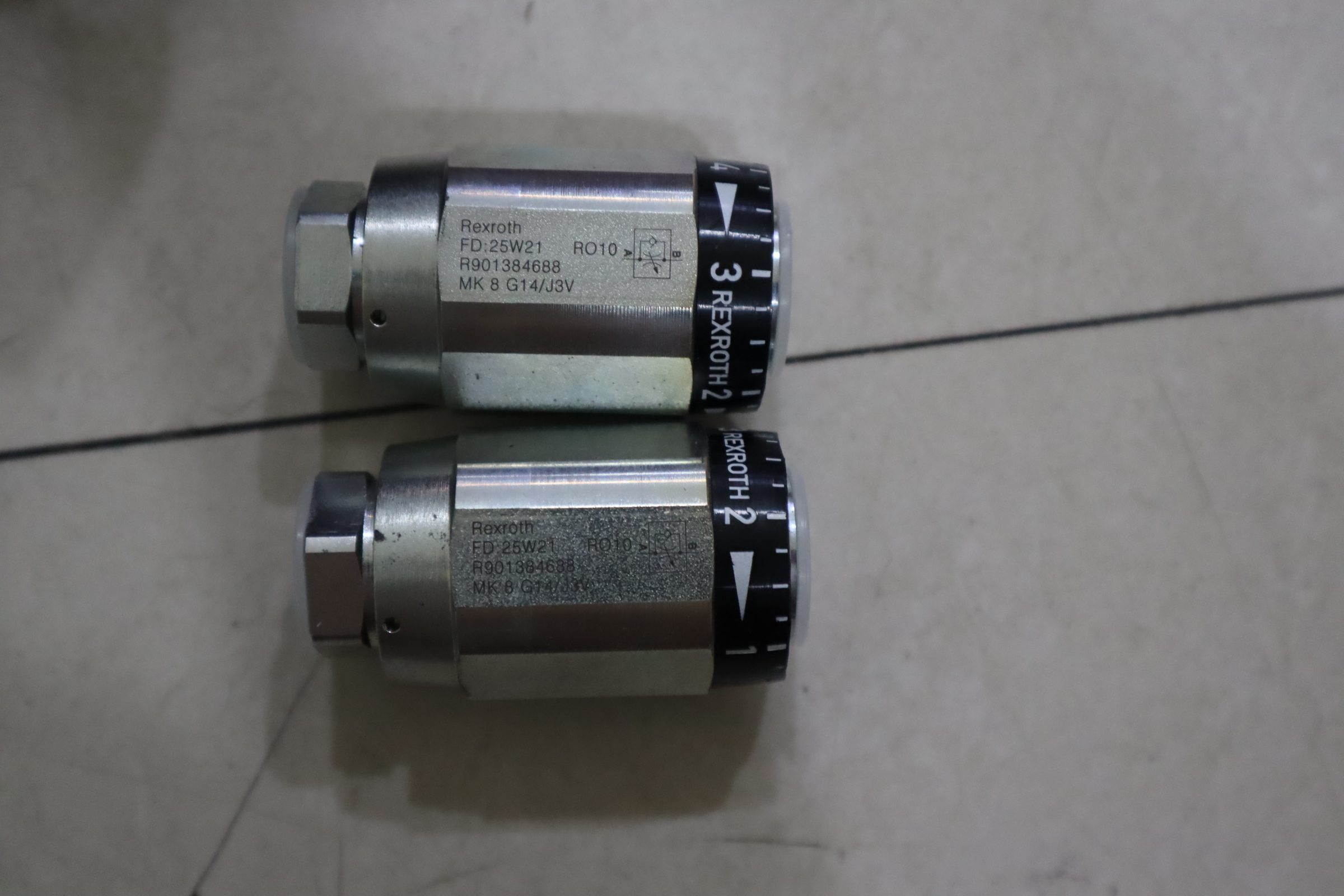 MK8G14/J3V R901384688 MK8G1X/J3V MK8G1X/J3V REXROTH单向阀