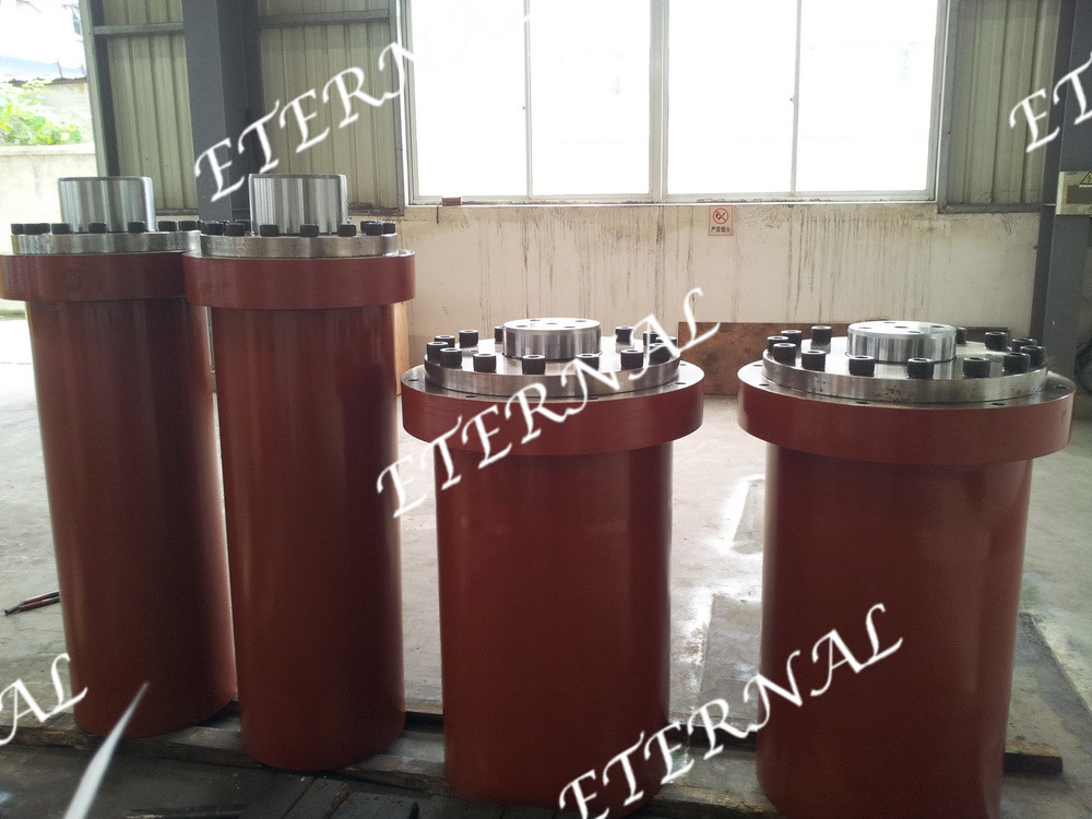 压铸机液压油缸