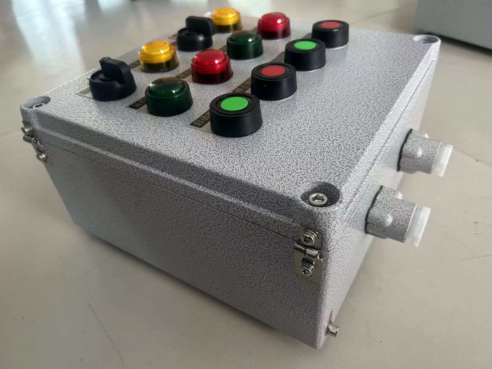  LED防眩泛光灯 非标定制 防腐耐磨 耐用 厂家供应 售后无忧