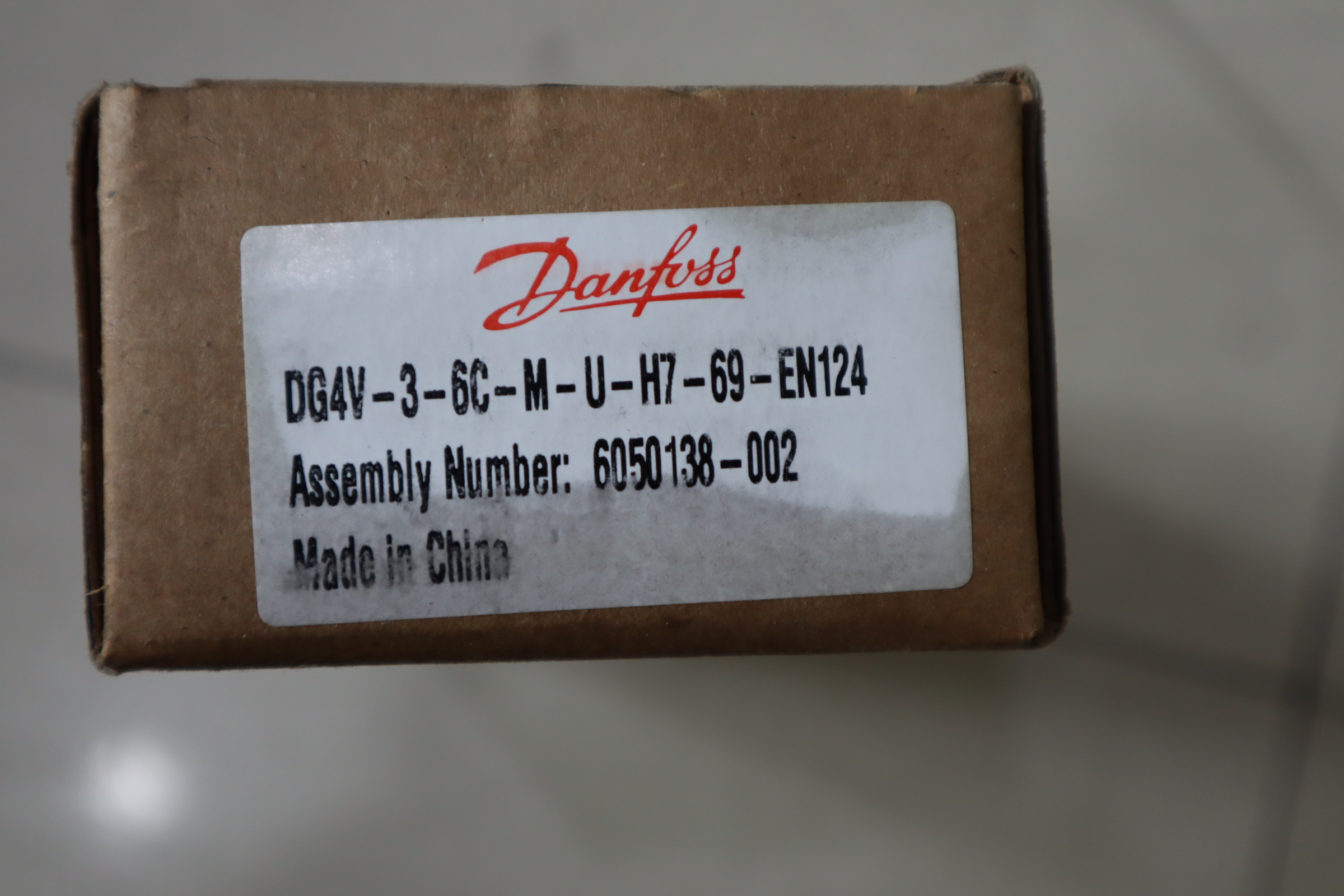 DG4V-3-6C-M-U-H7-69-EN124 6050138-002 威格士VICKERS伊顿EATON